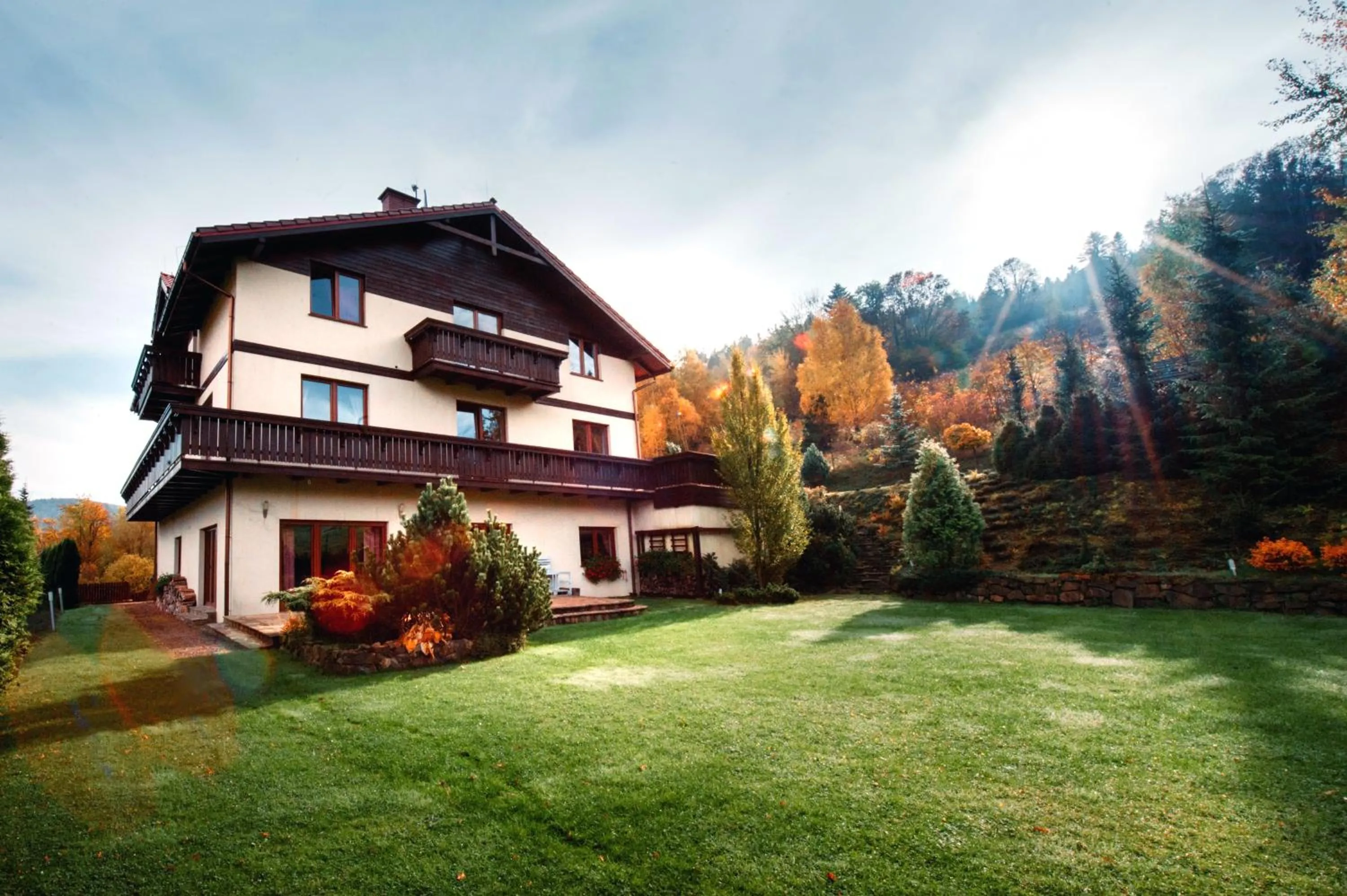 Property building in Przystanek Góry