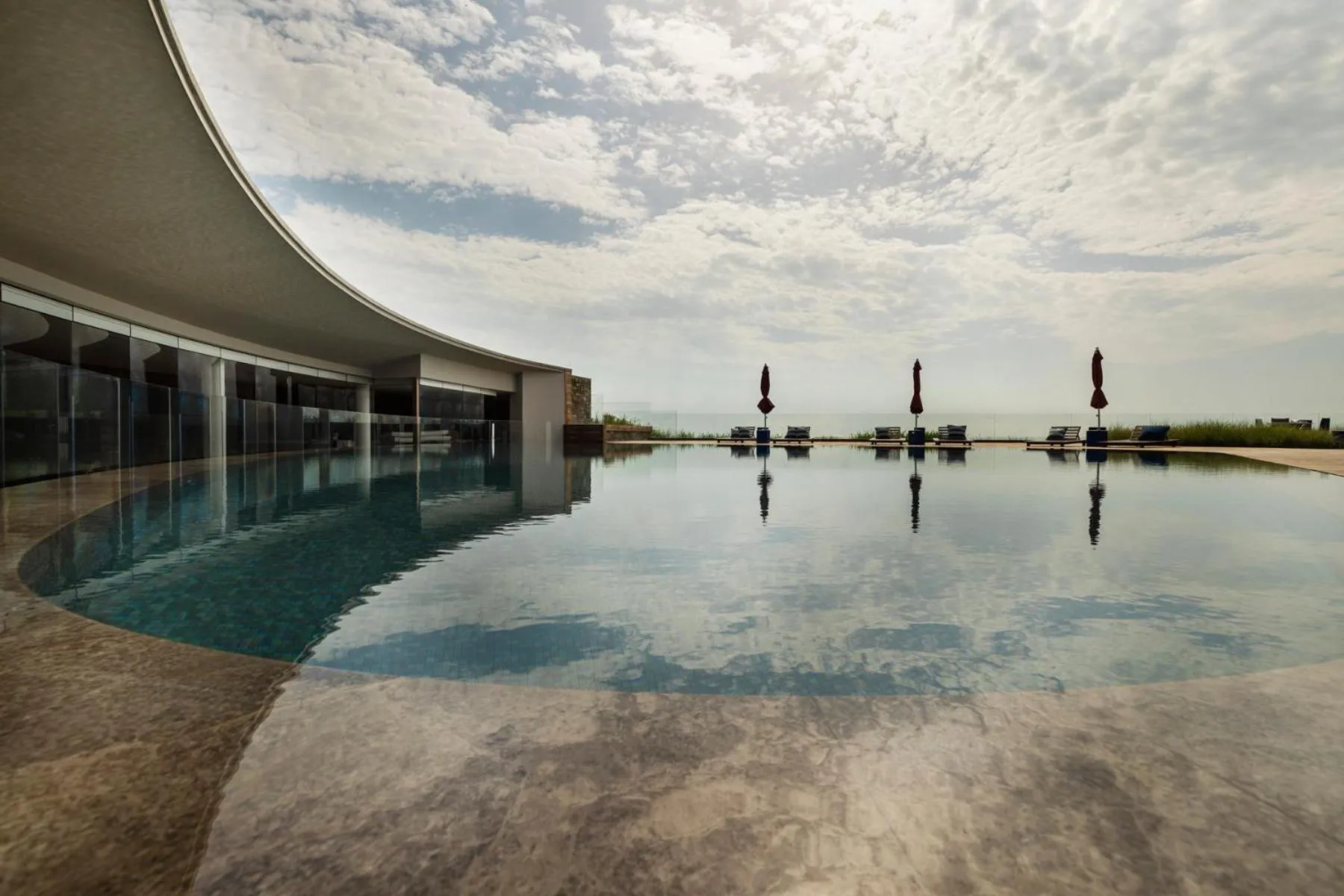 Swimming pool in Vaya Beach Resort