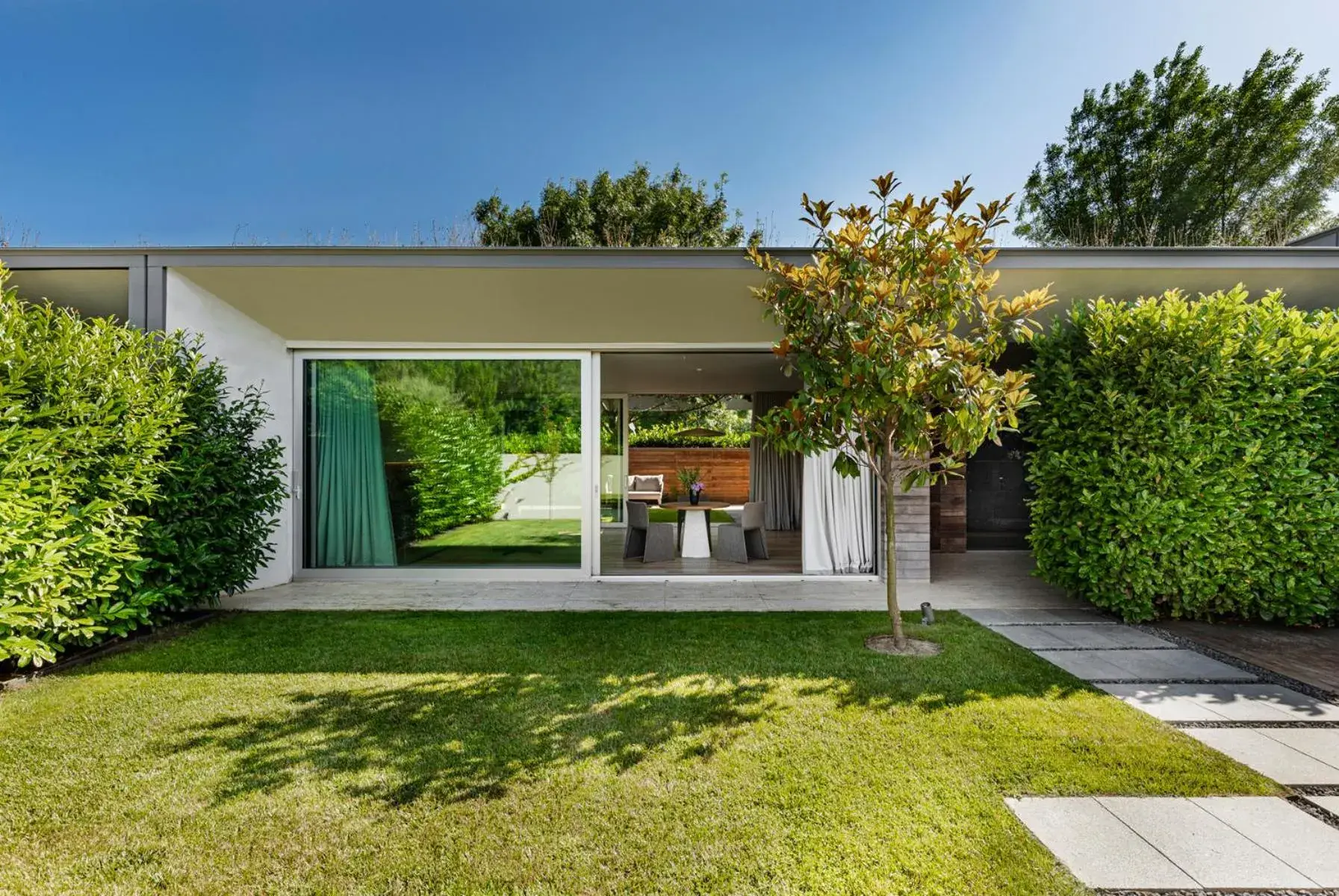 One-bedroom Deluxe Villa Forest Side in Vaya Beach Resort One-bedroom Deluxe Villa Forest Side in Vaya Beach Resort