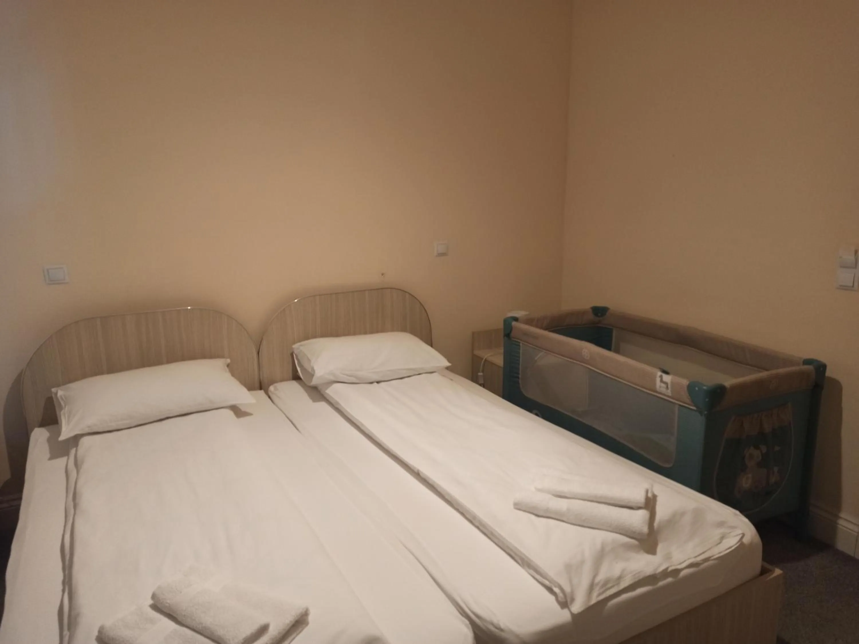 Bedroom, Bed in Pensiunea Popas Pop, Strambu-Baiut, Maramures