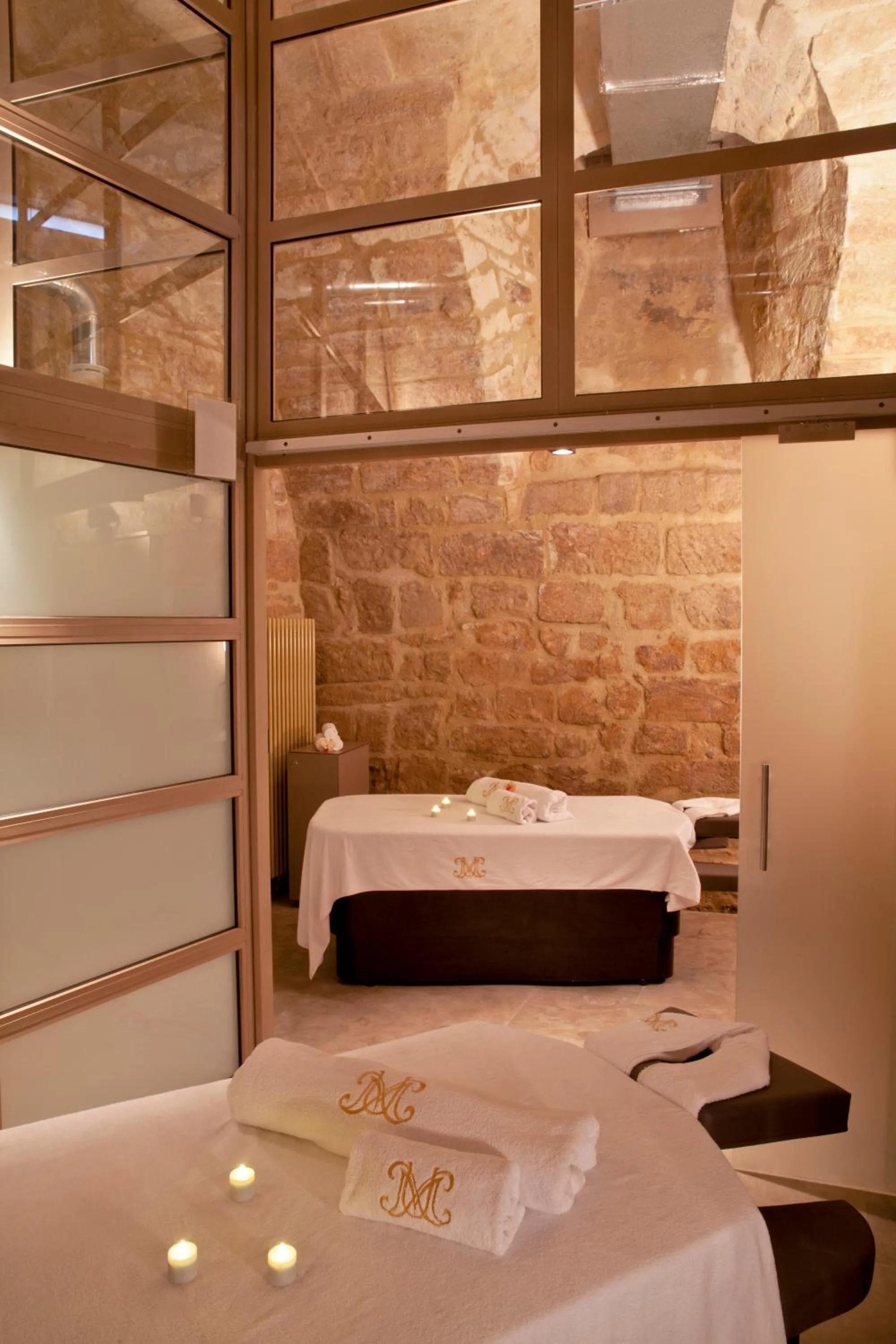 Spa and wellness centre/facilities, Bed in La Maison d'Uzès Relais & Châteaux