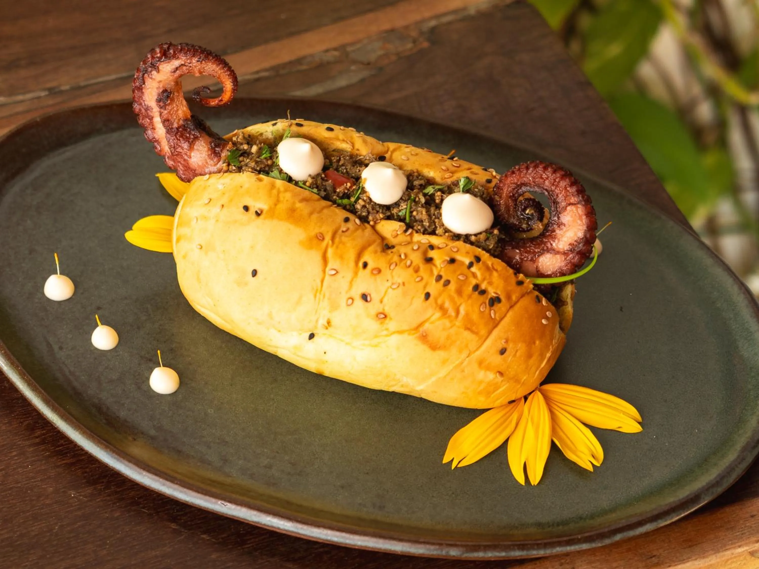 Restaurant/places to eat in Hurricane Jeri