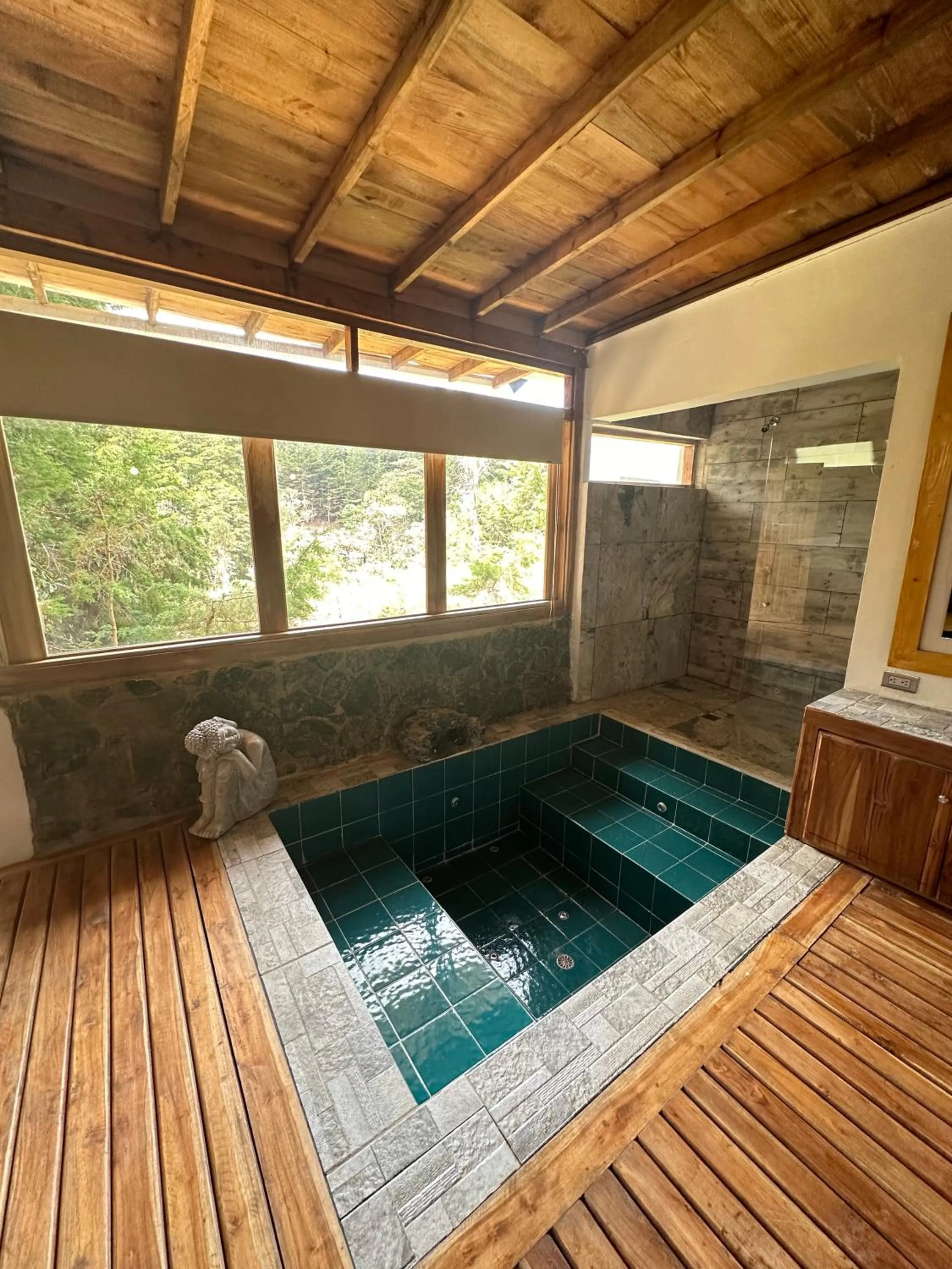 Hot Tub in Eco Hotel Terrabella