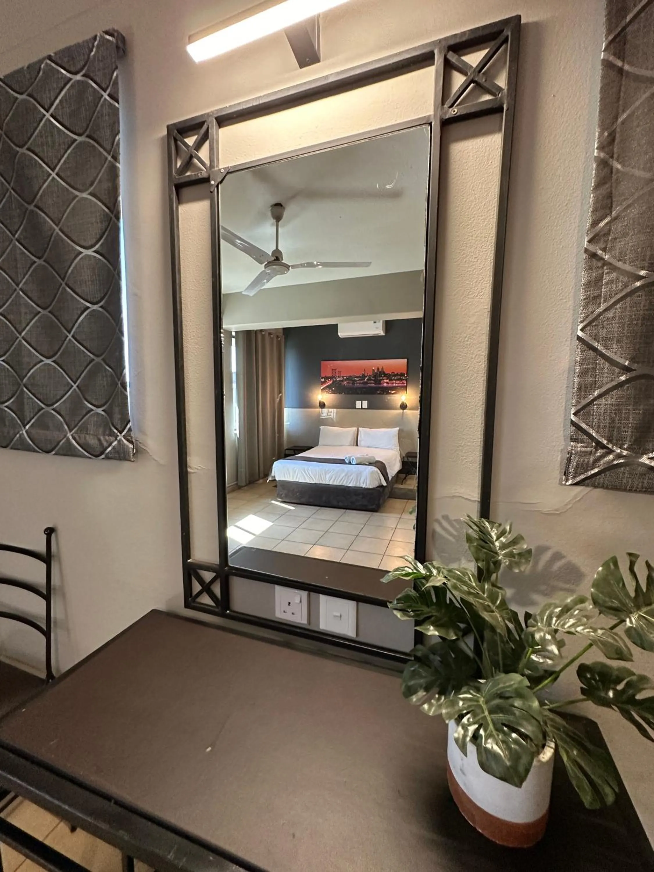 Bed in N1 Hotel Bulawayo