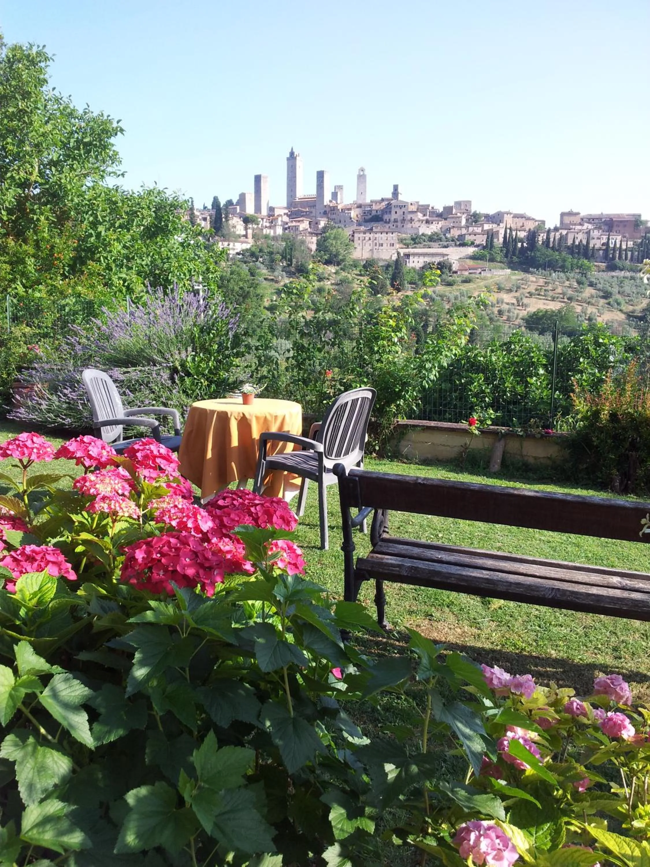 Property building in B&B Il Fienile San Gimignano