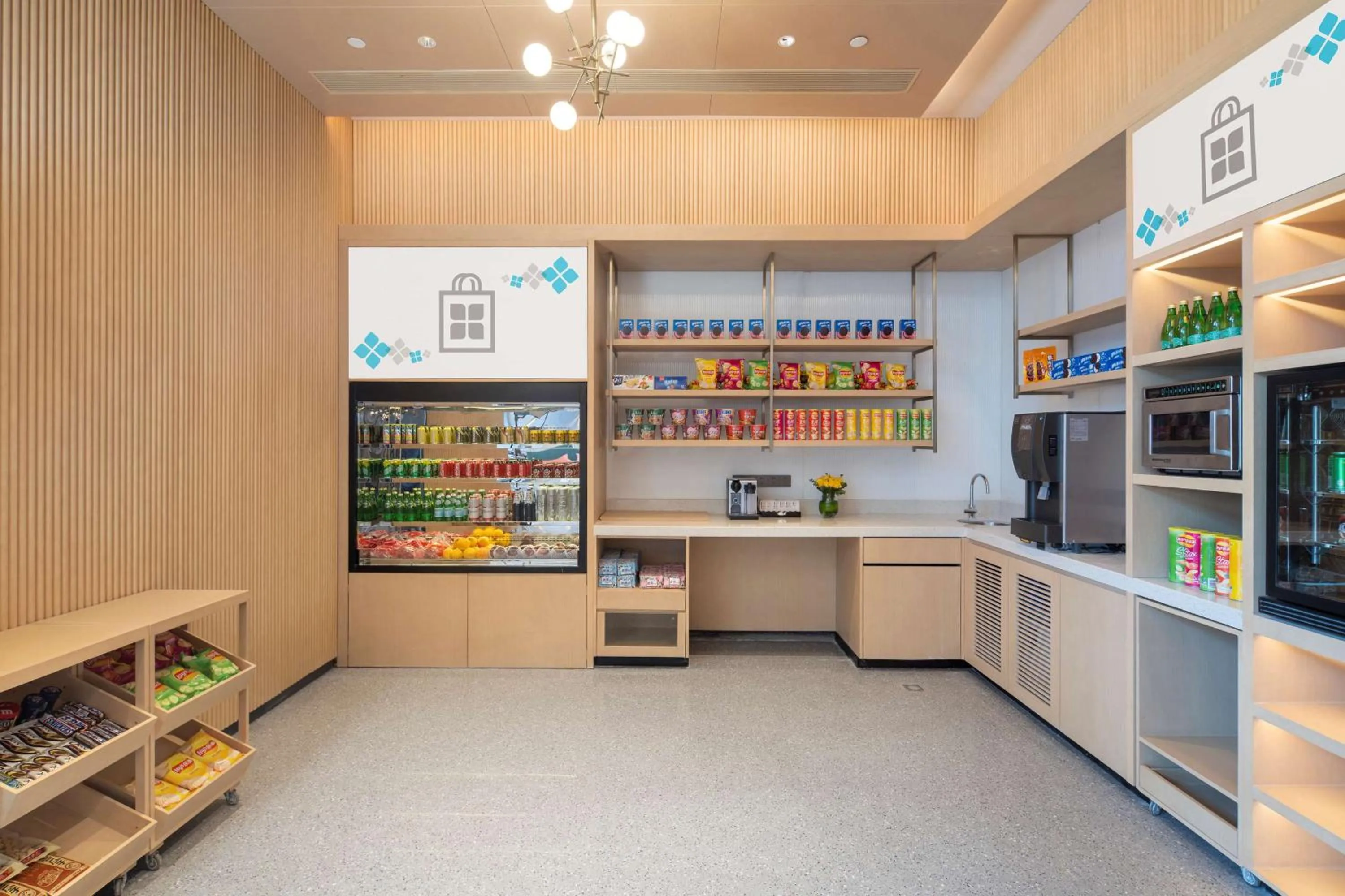 Restaurant/places to eat in Hilton Garden Inn Changde Dingcheng