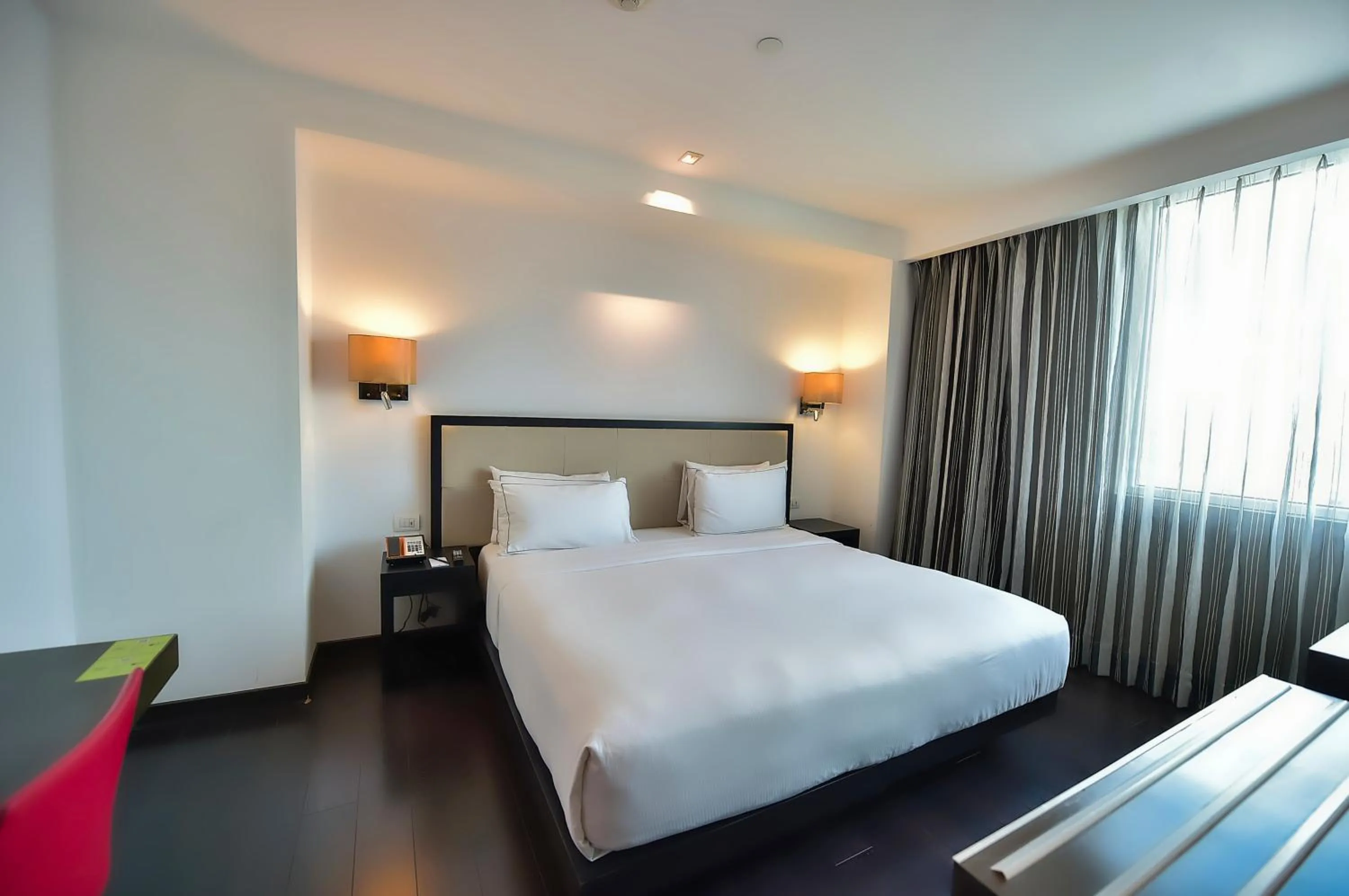 Bedroom, Bed in Hilton DoubleTree Guadalajara Centro Historico