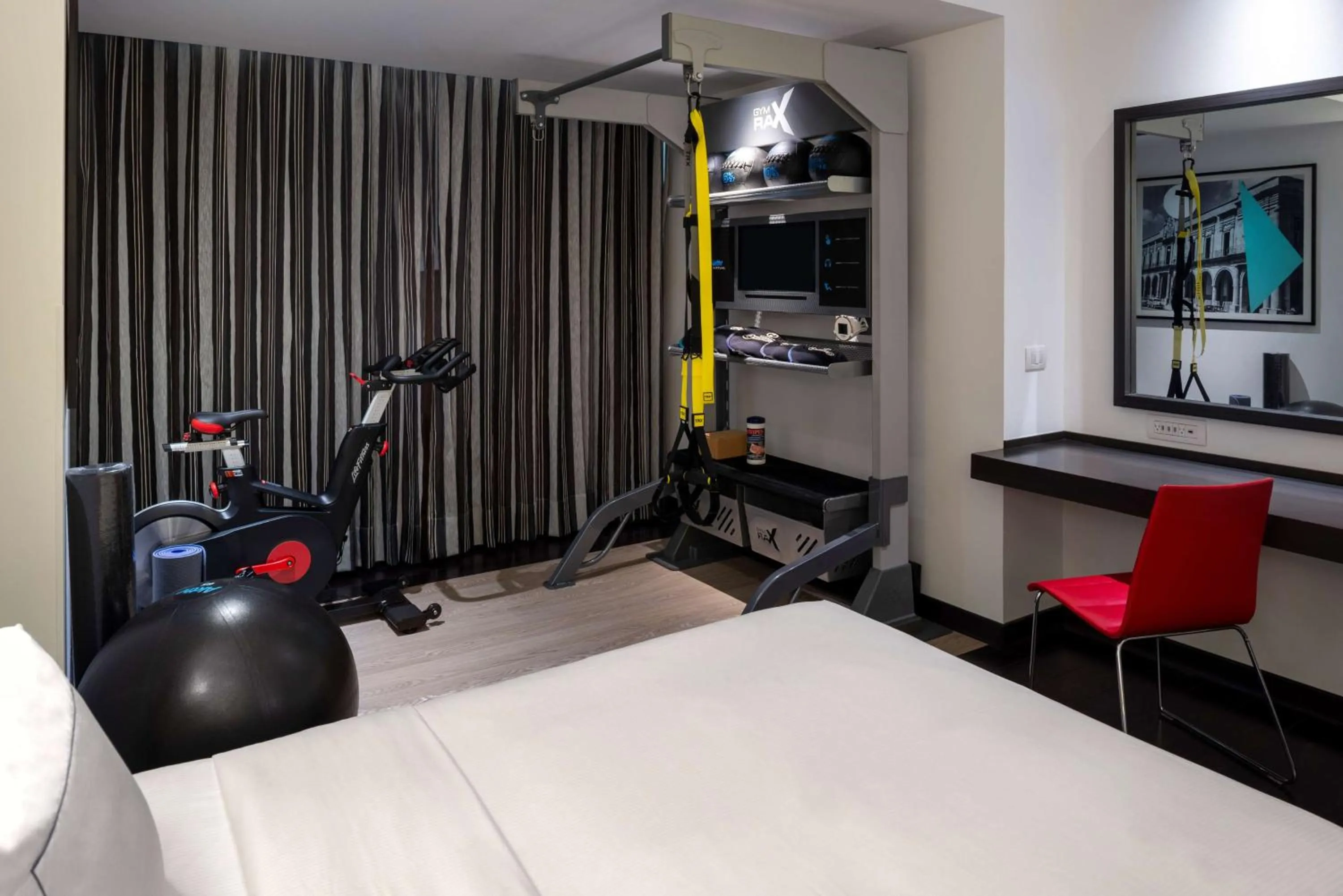 Bedroom in Hilton DoubleTree Guadalajara Centro Historico