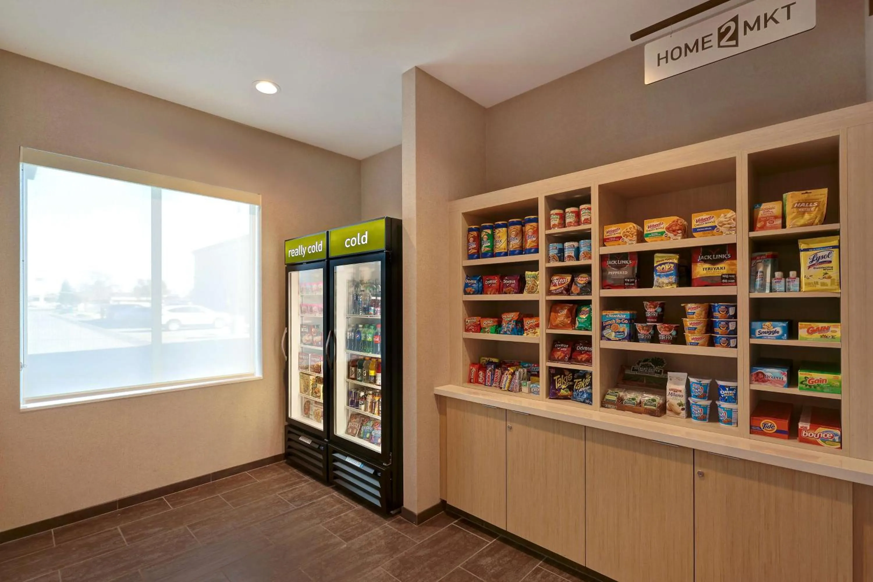 Restaurant/places to eat in Home2 Suites By Hilton Turlock, Ca