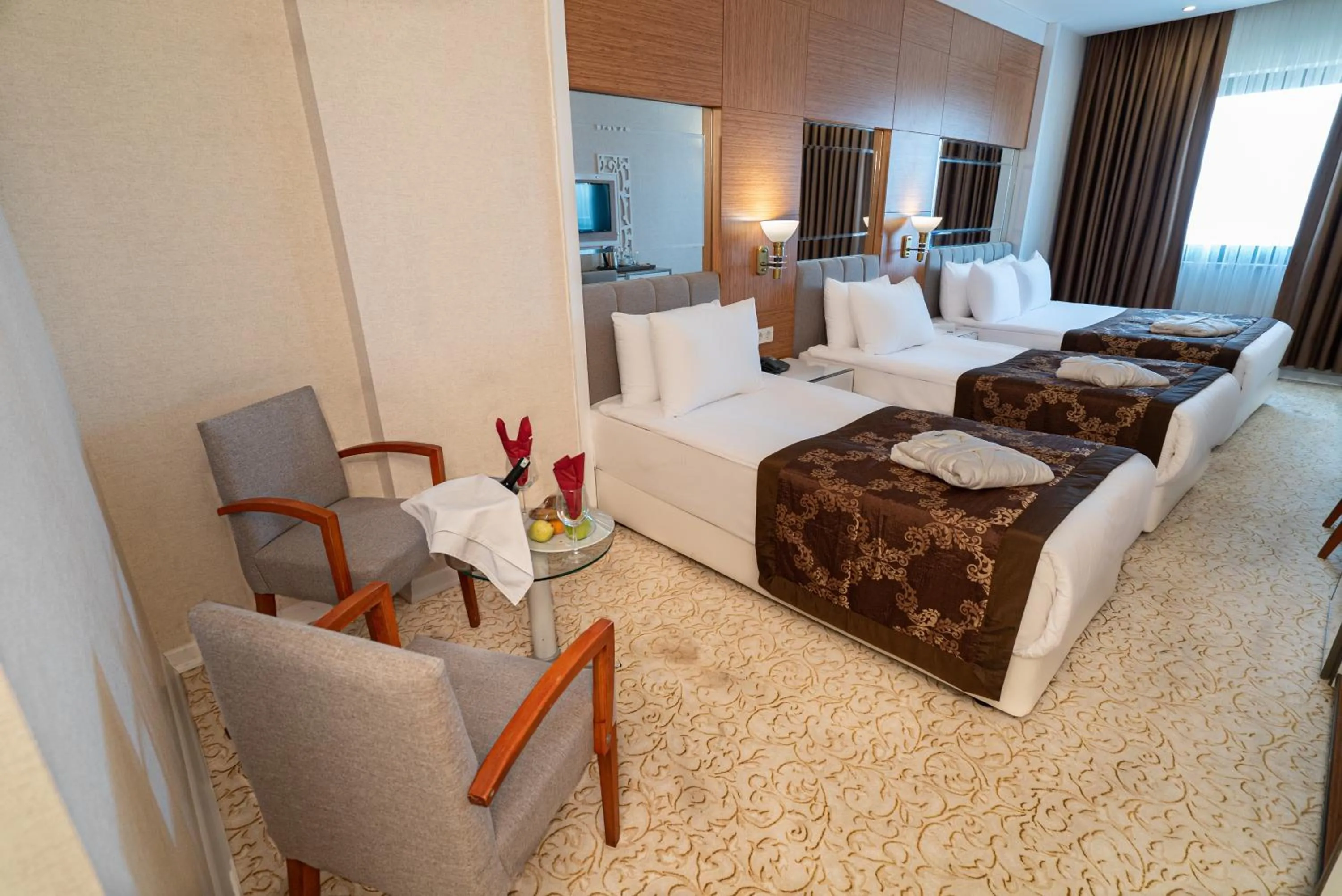 Bedroom in The Green Park Diyarbakir