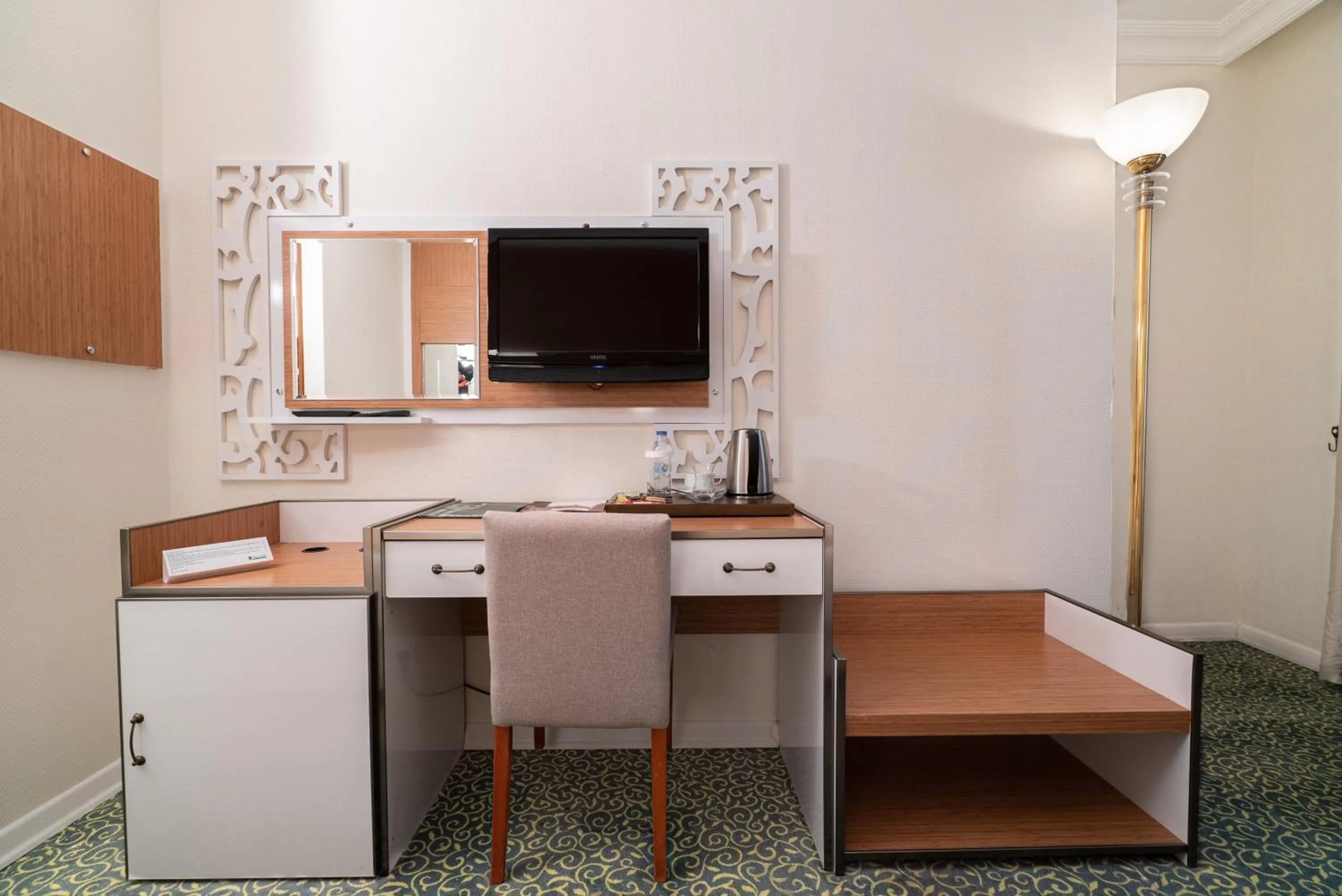 TV and multimedia in The Green Park Diyarbakir