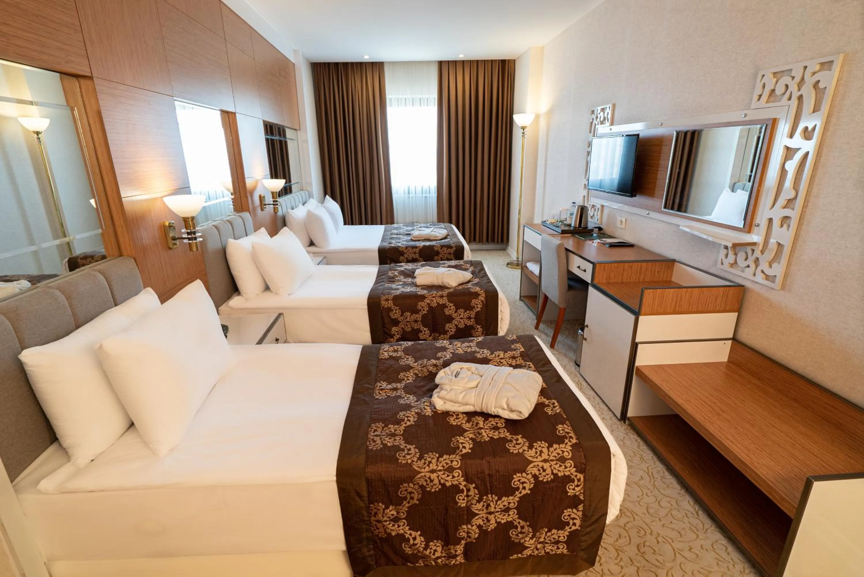 Bed in The Green Park Diyarbakir