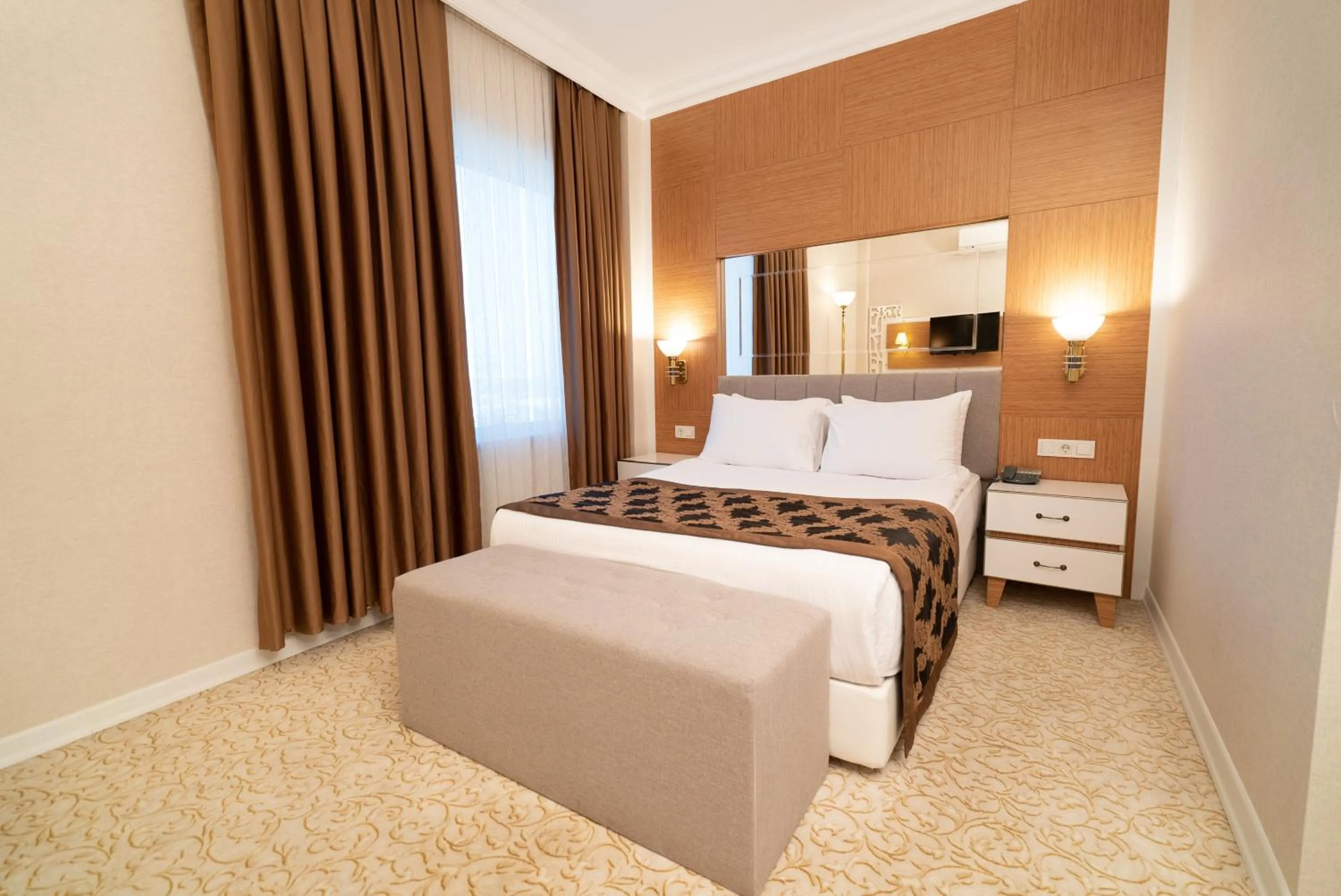 Bed in The Green Park Diyarbakir