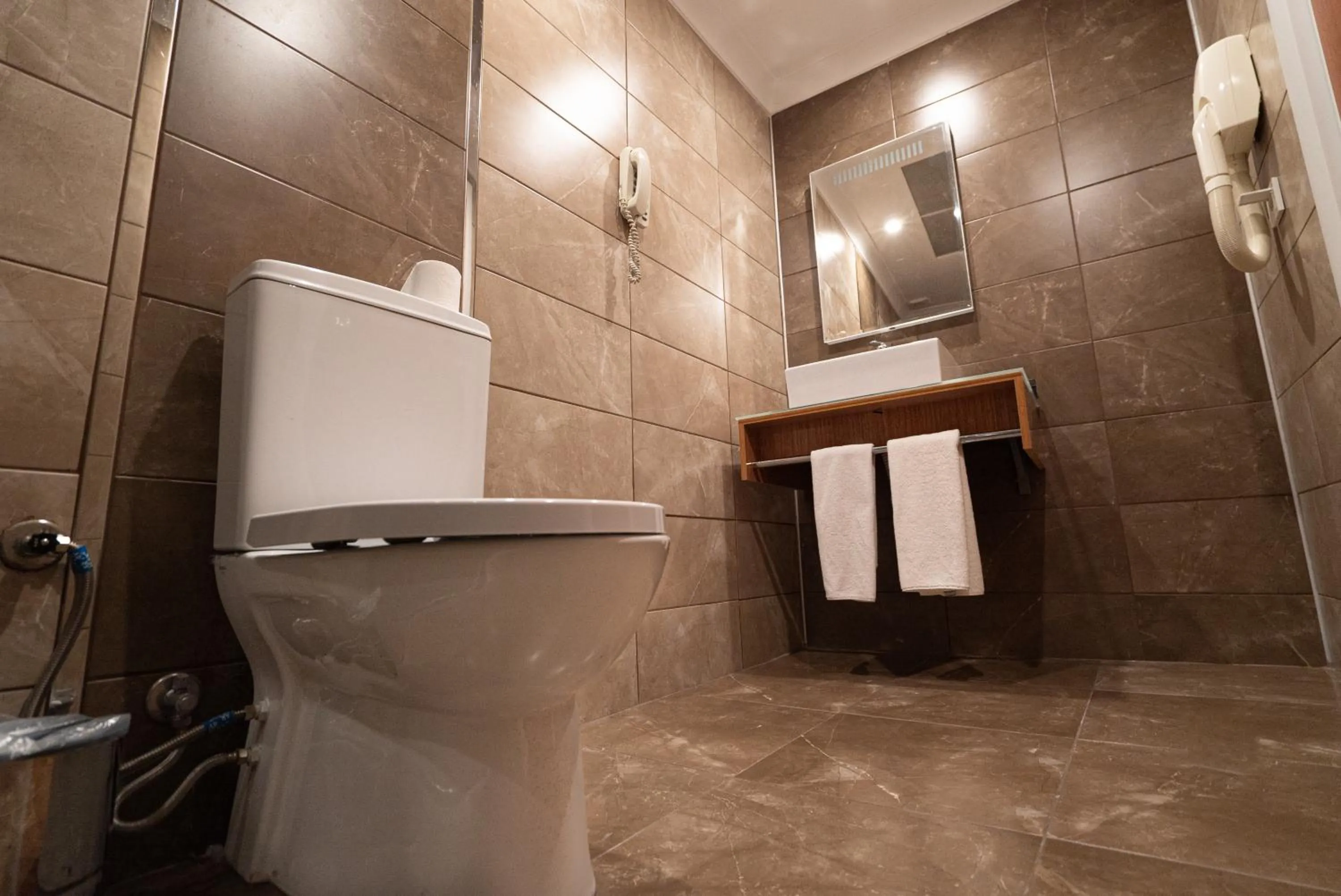 Bathroom in The Green Park Diyarbakir