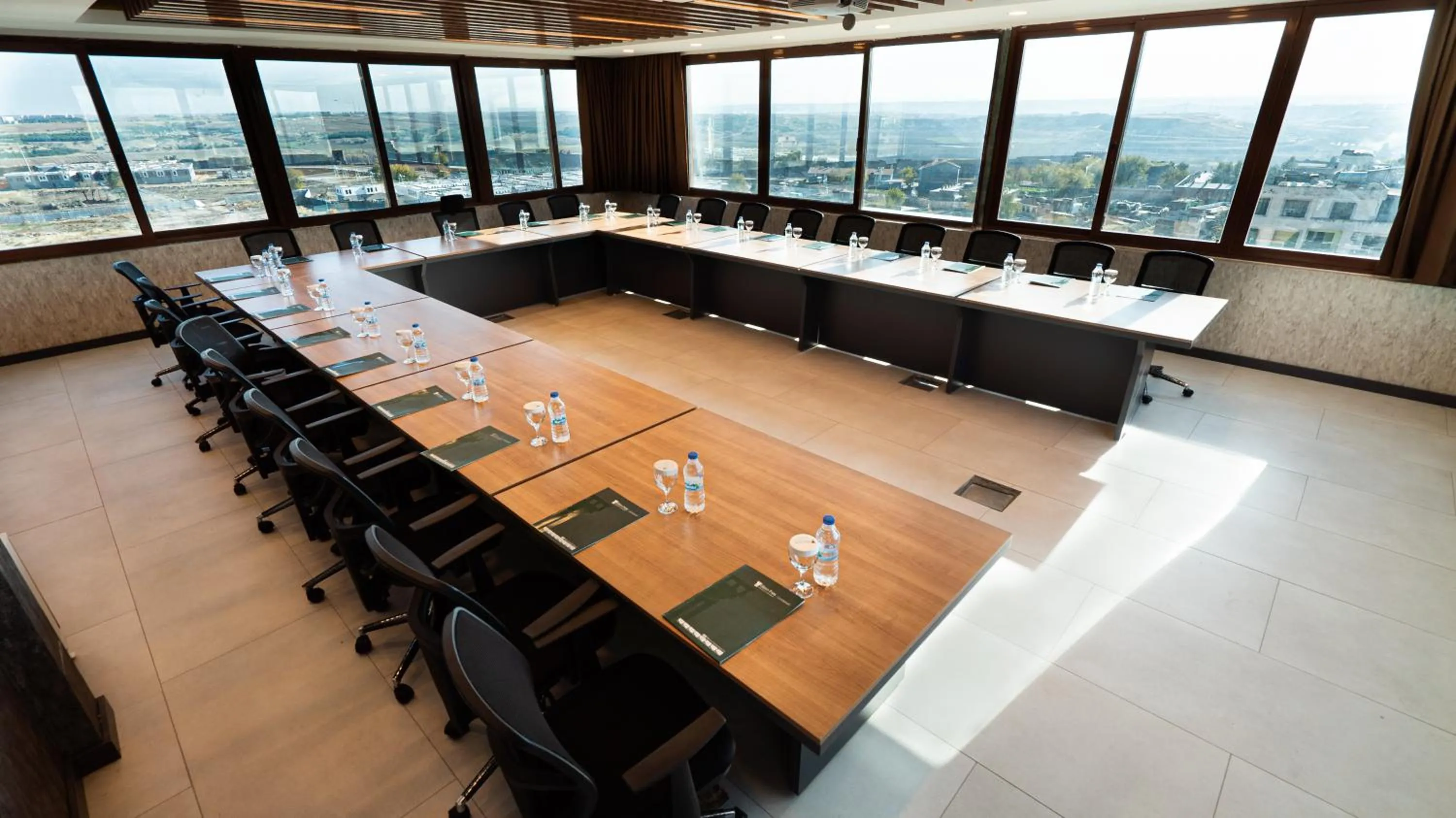 Meeting/conference room in The Green Park Diyarbakir