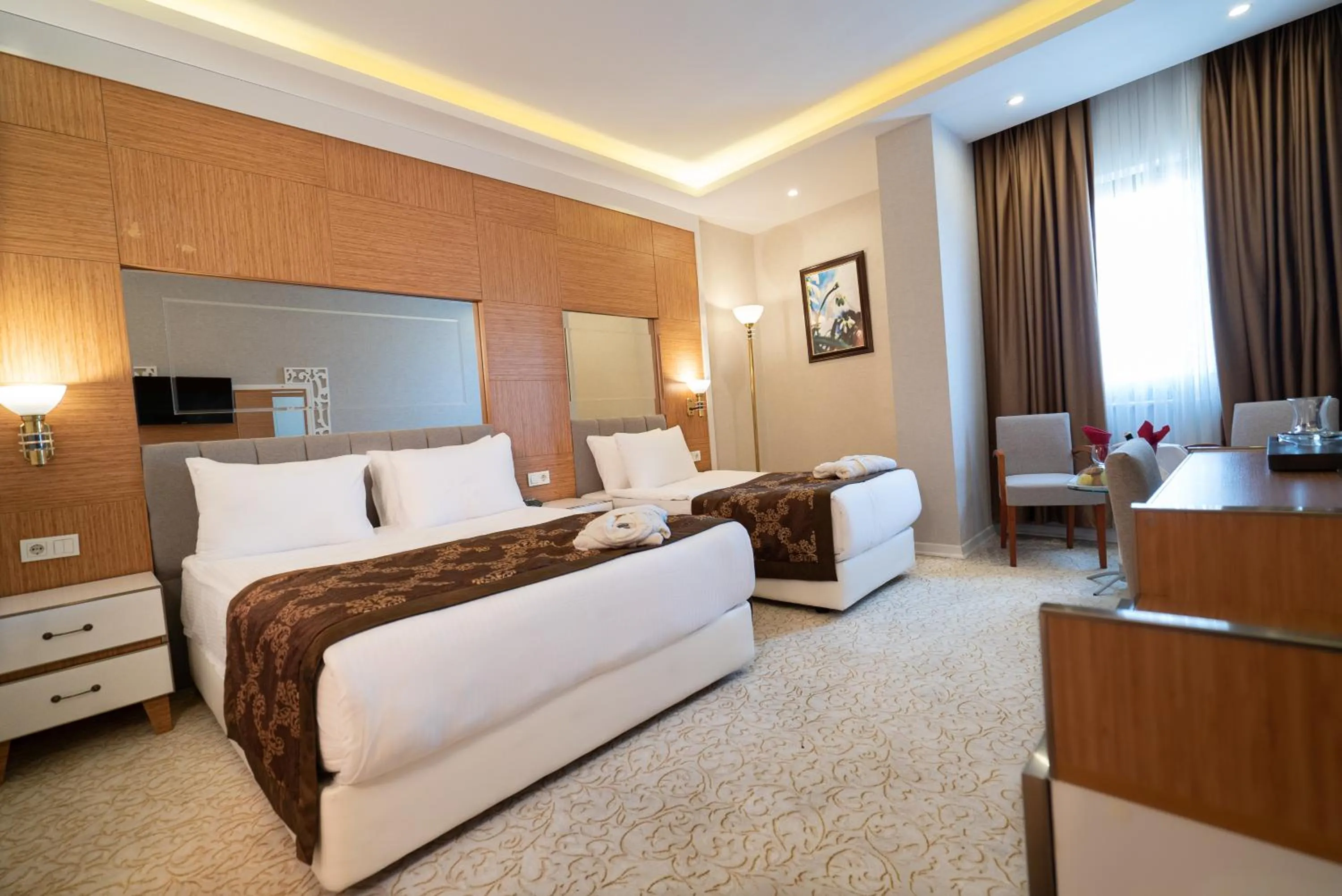 Bedroom in The Green Park Diyarbakir