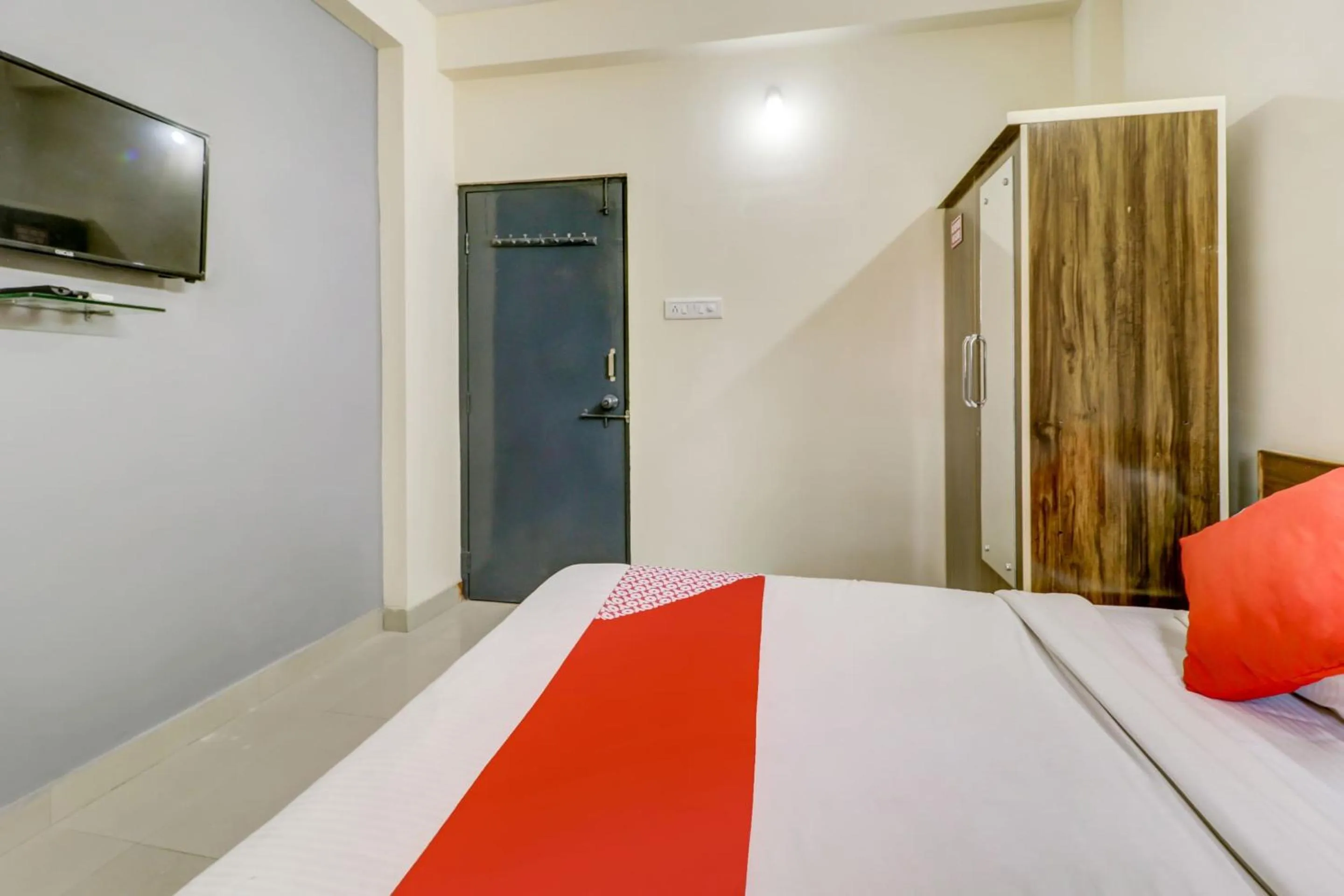 Bedroom, Bed in Hotel O The Crown Inn