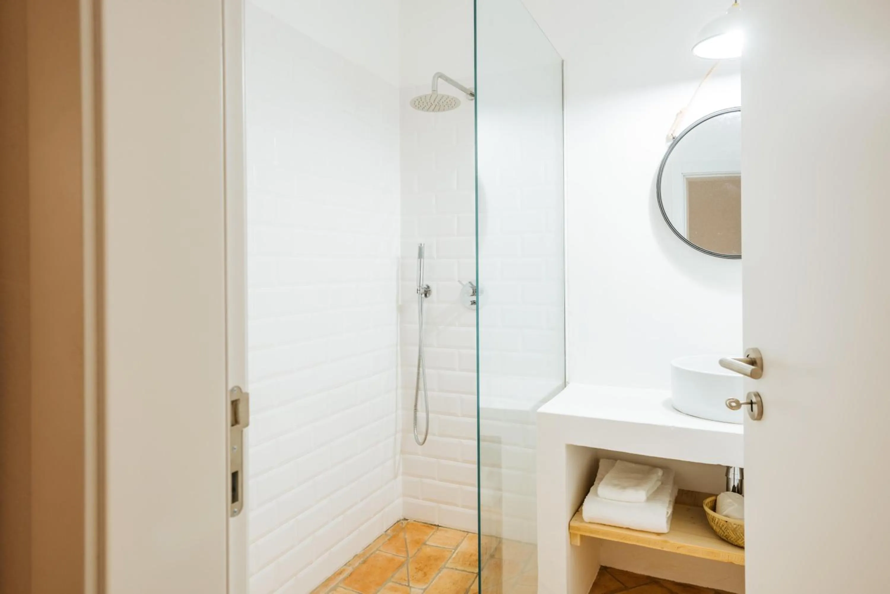 Toilet in Aljana Guest House Beja