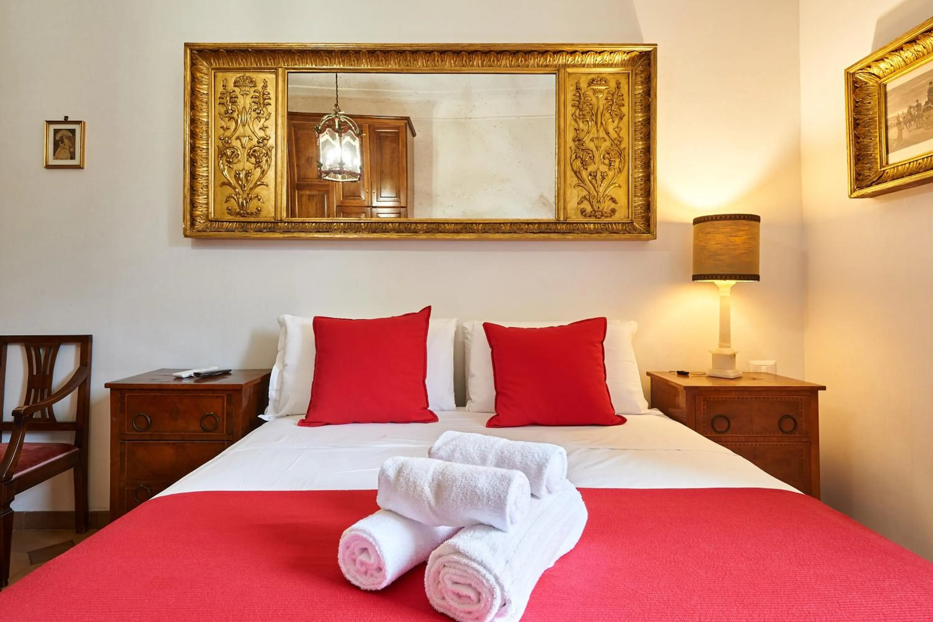 Photo of the whole room, Bed in Fabrizio's Rooms