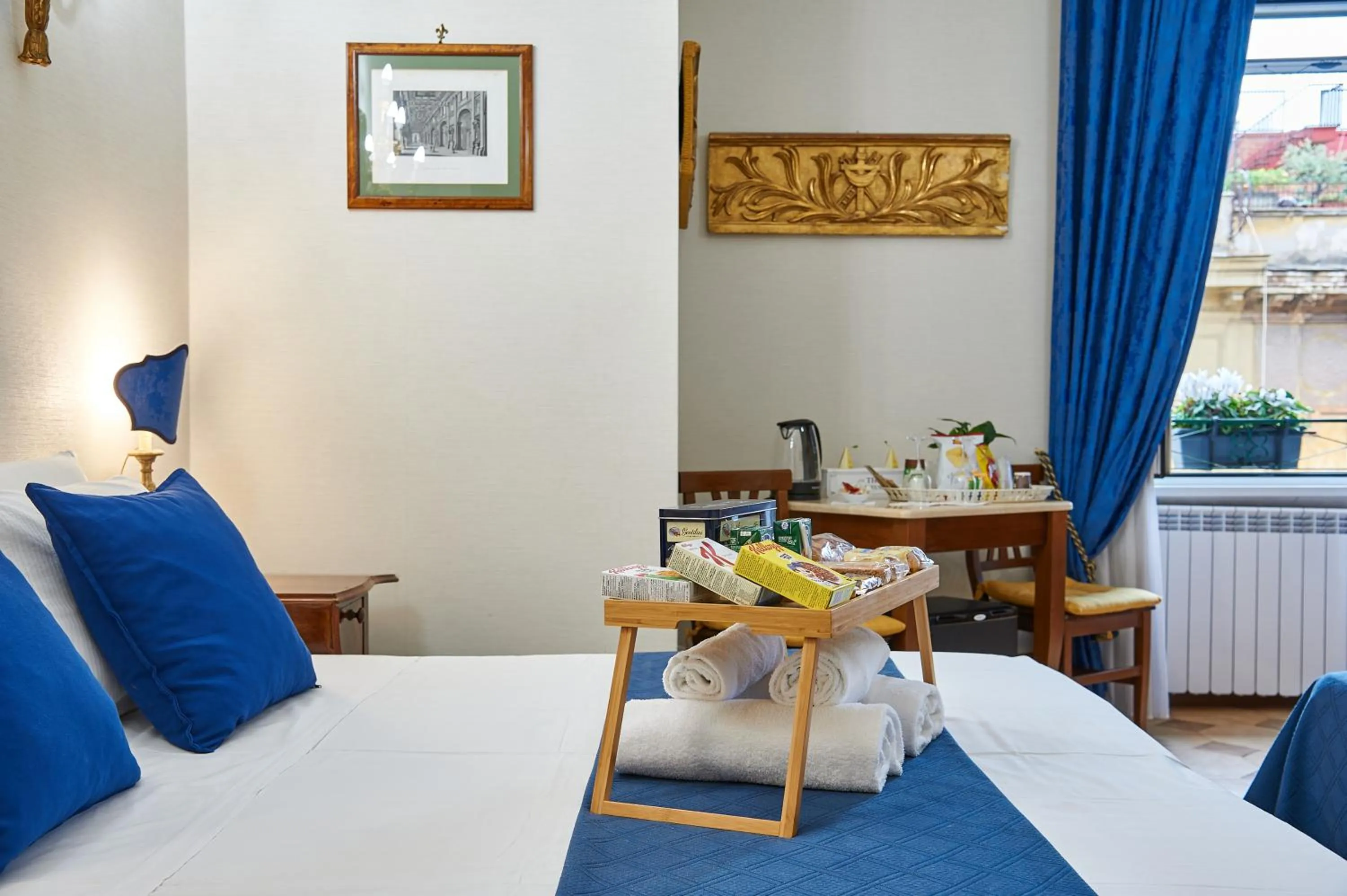 Breakfast, Bed in Fabrizio's Rooms