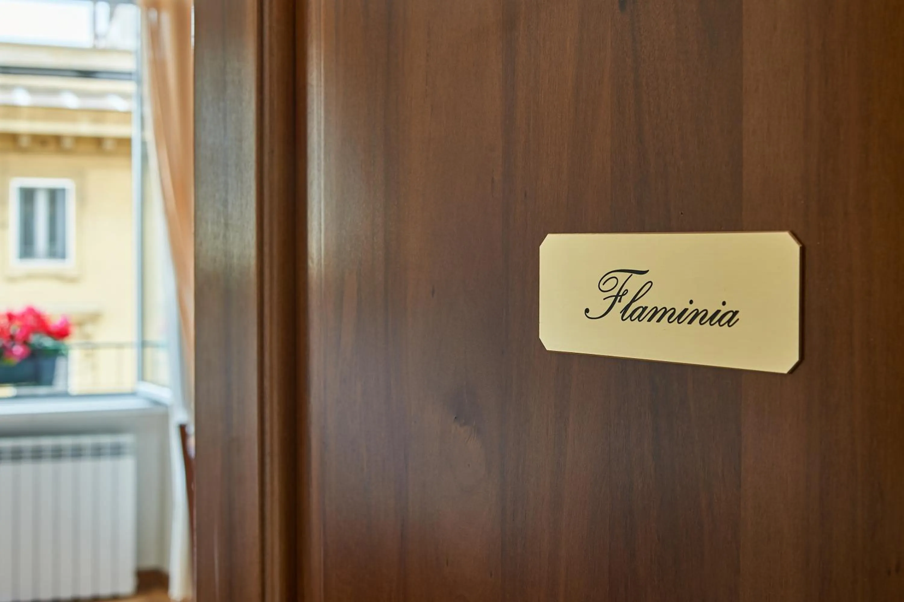 Logo/Certificate/Sign in Fabrizio's Rooms