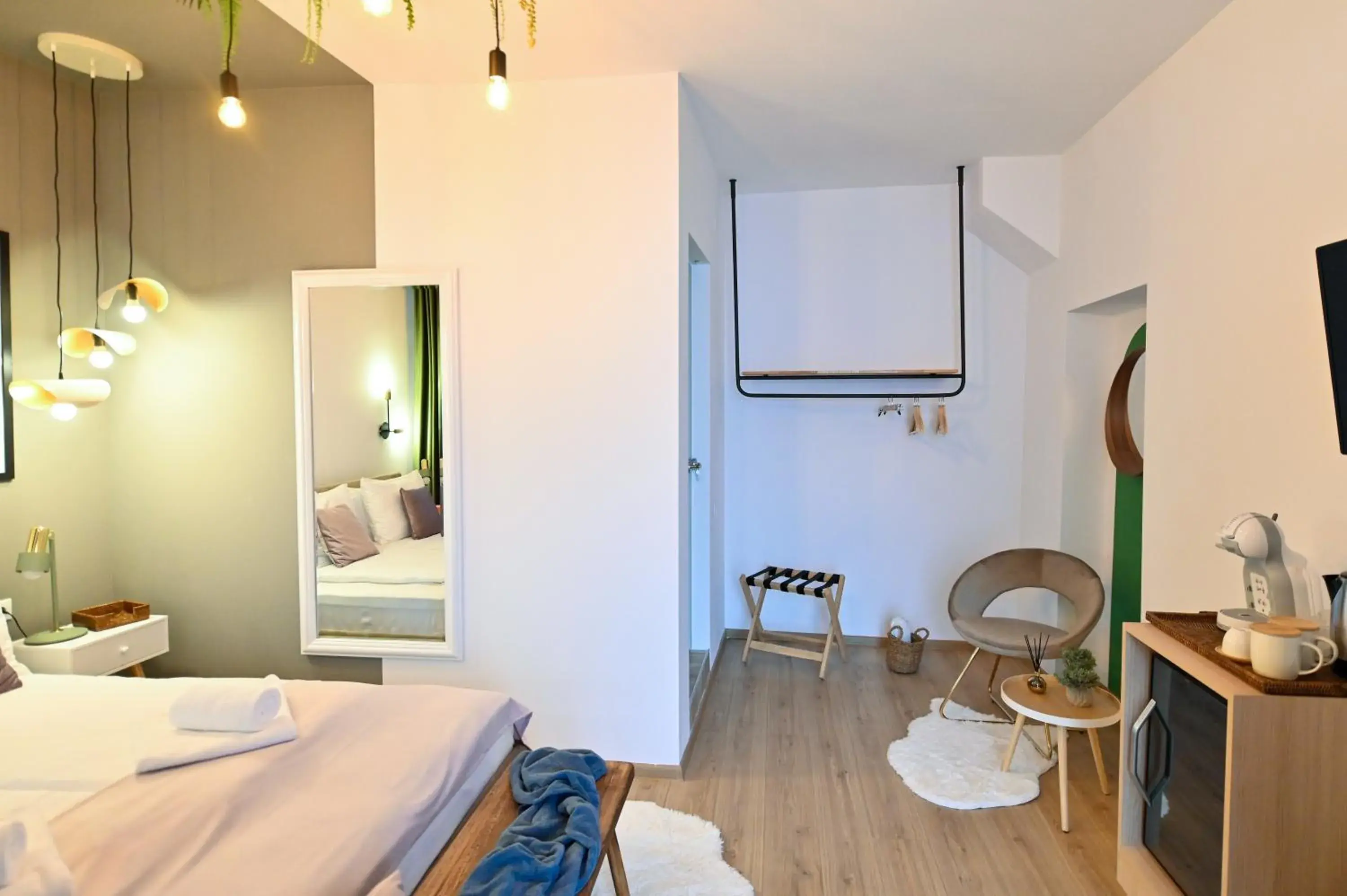 Deluxe Double Room in Althof Apartments Deluxe Double Room in Althof Apartments