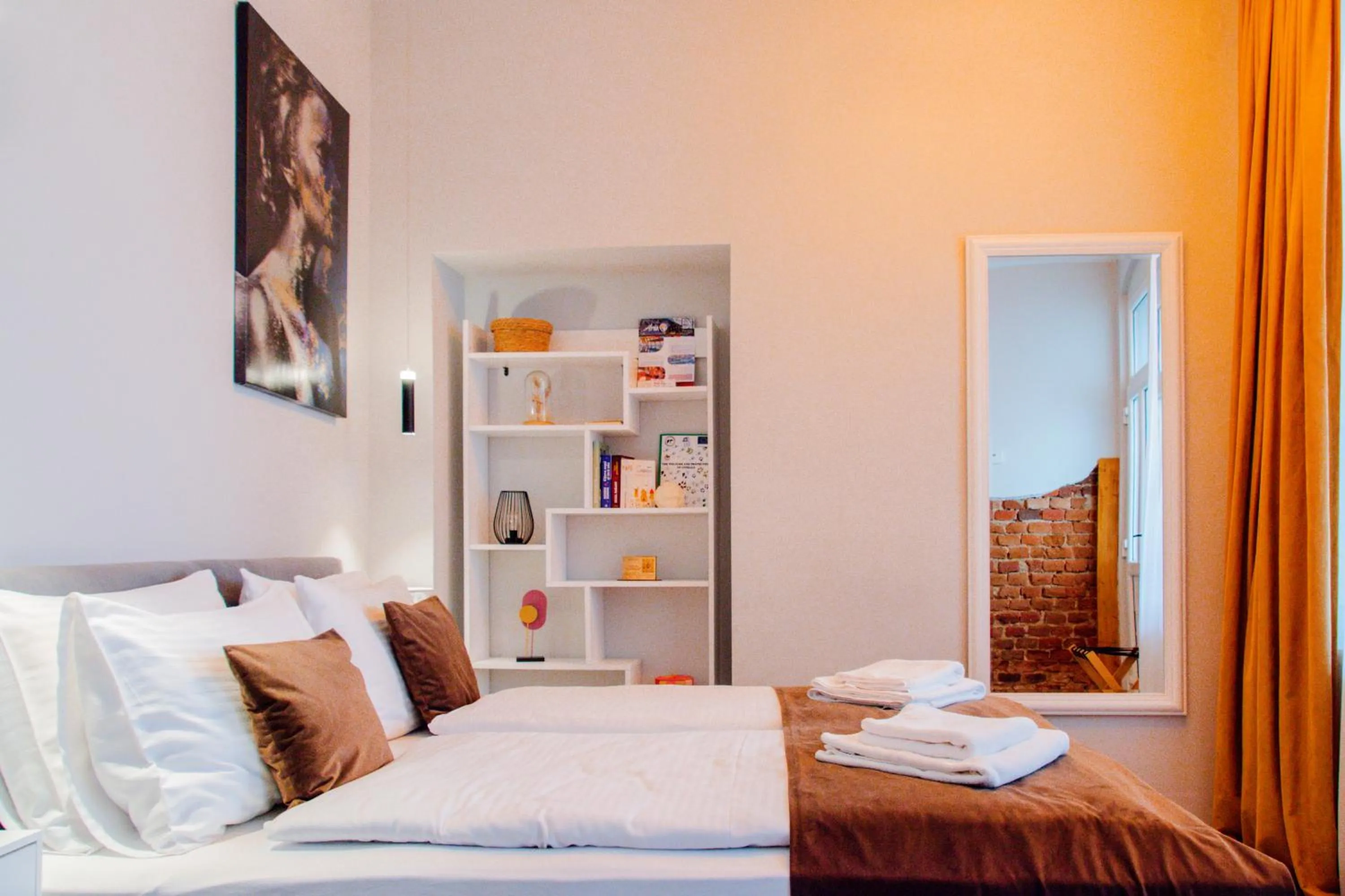 Bed in Althof Apartments