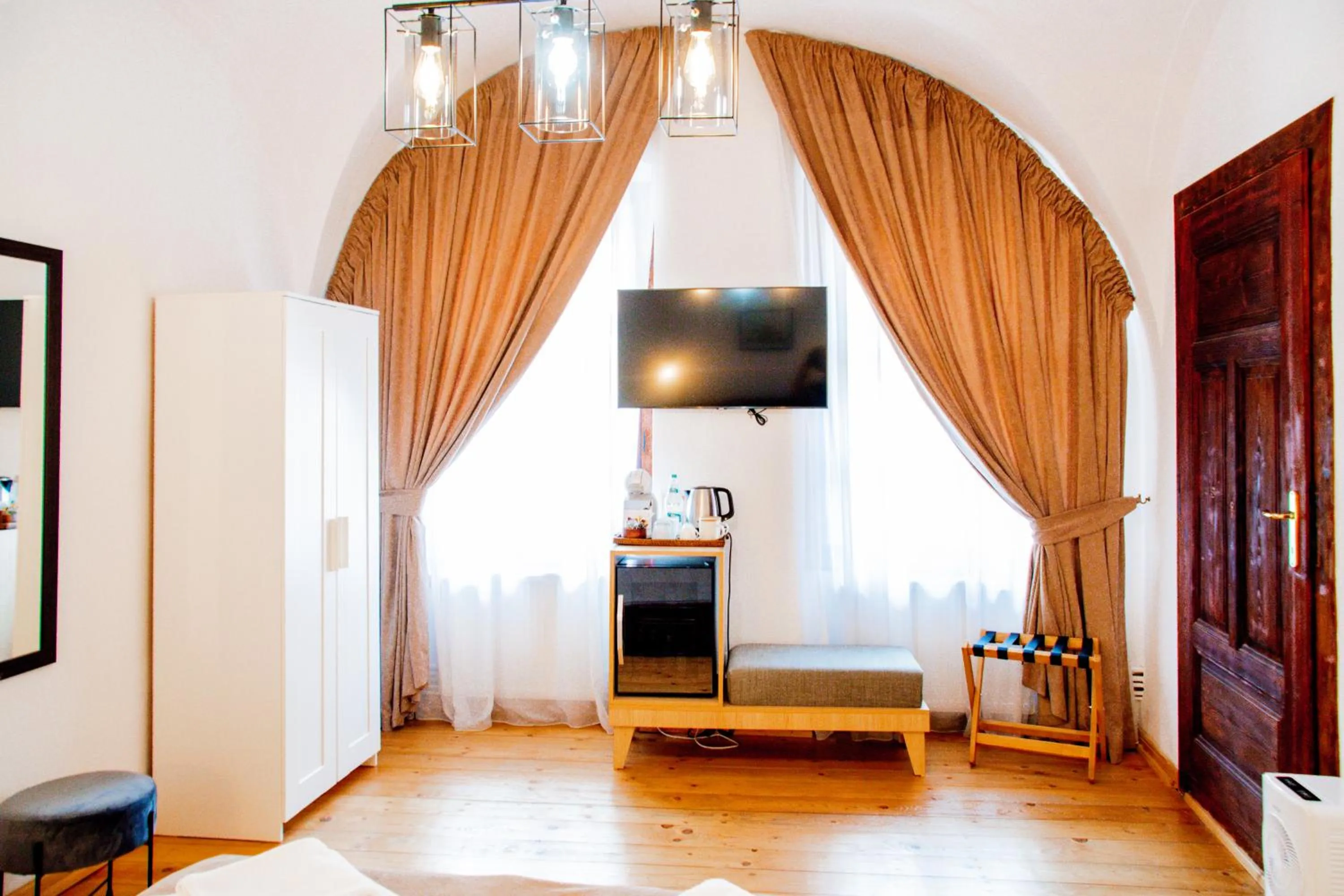 Bed in Althof Apartments