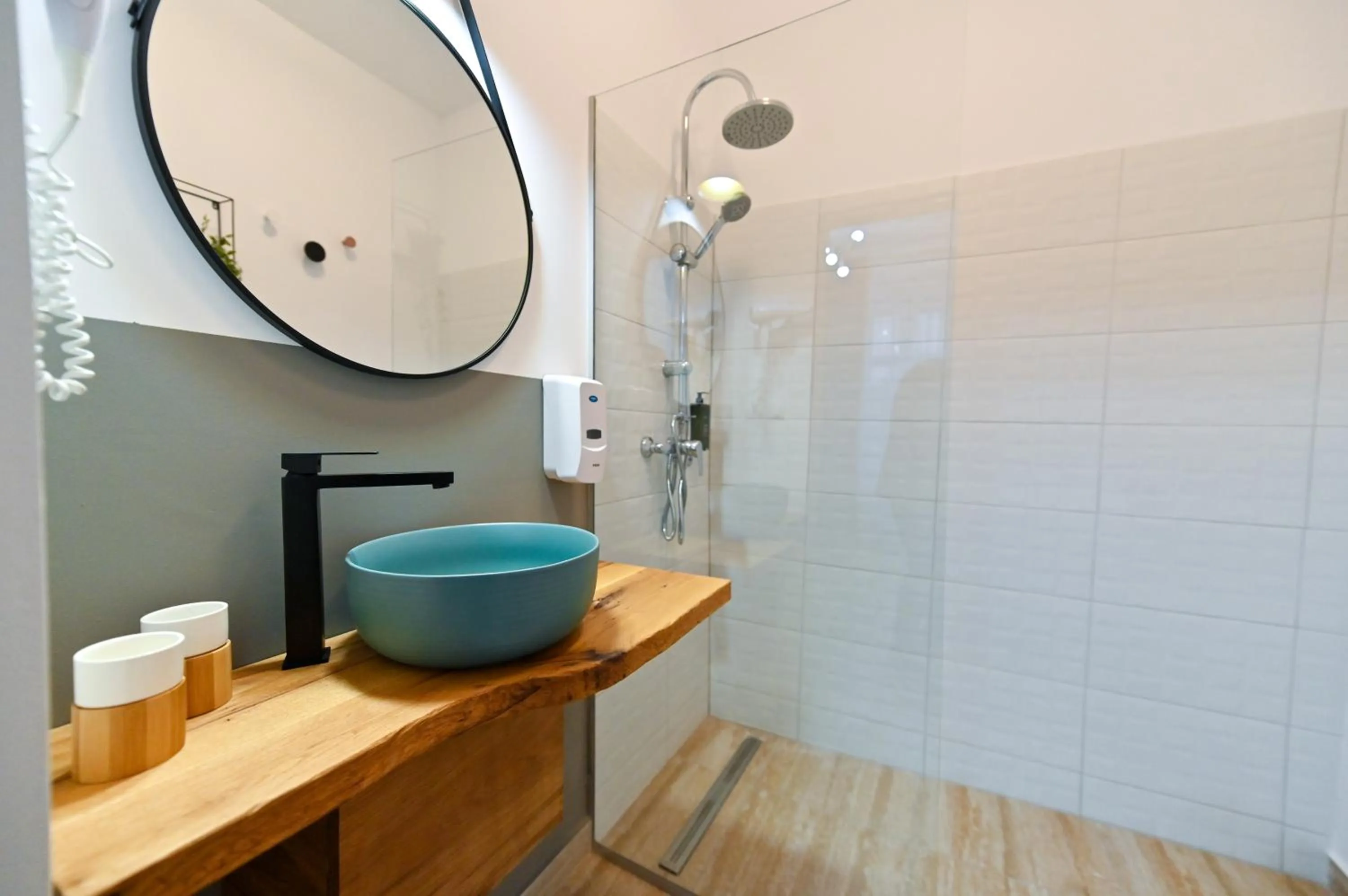 Shower in Althof Apartments