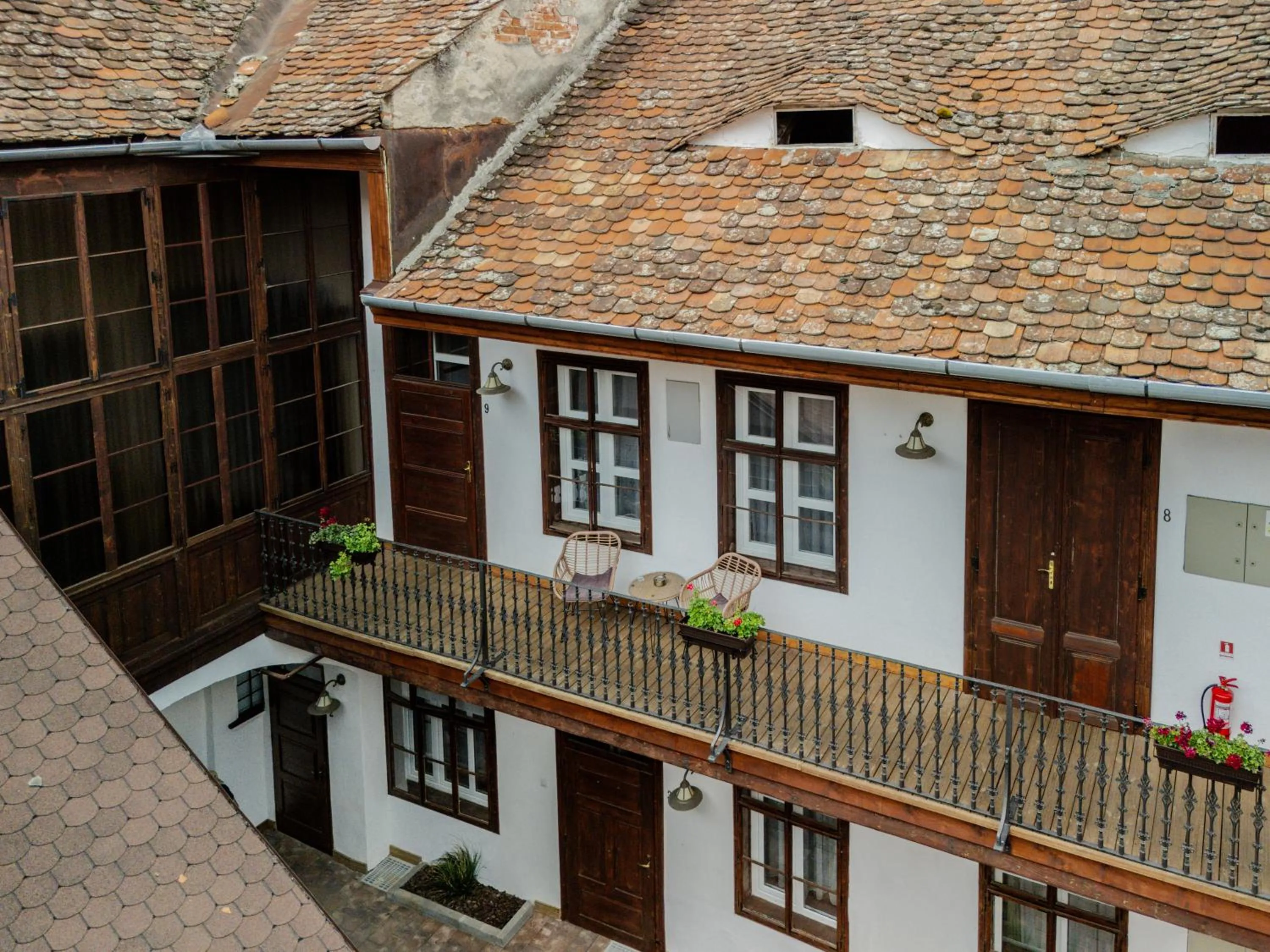Balcony/Terrace in Althof Apartments