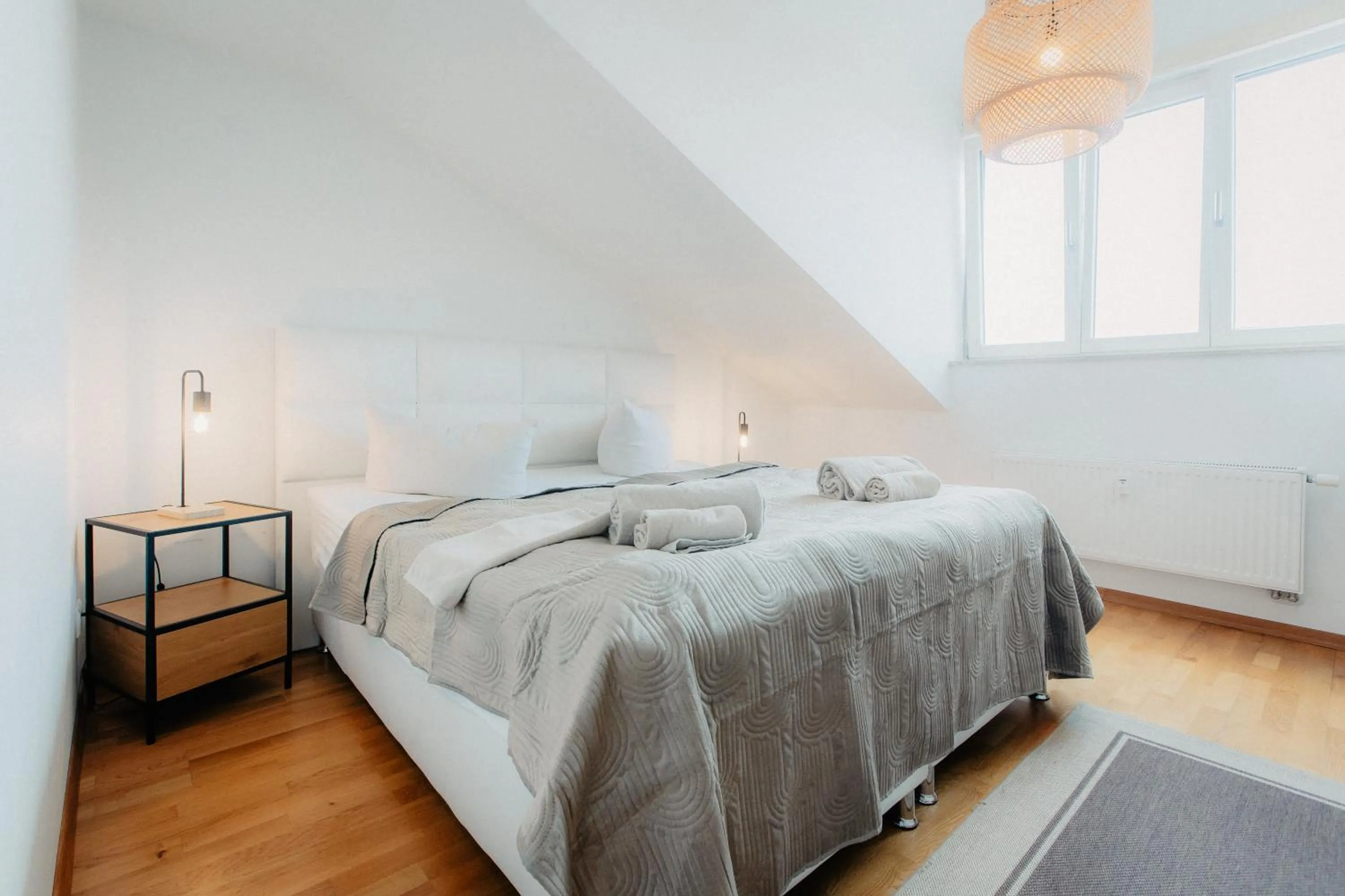 Bed in Luga Homes - Zoo