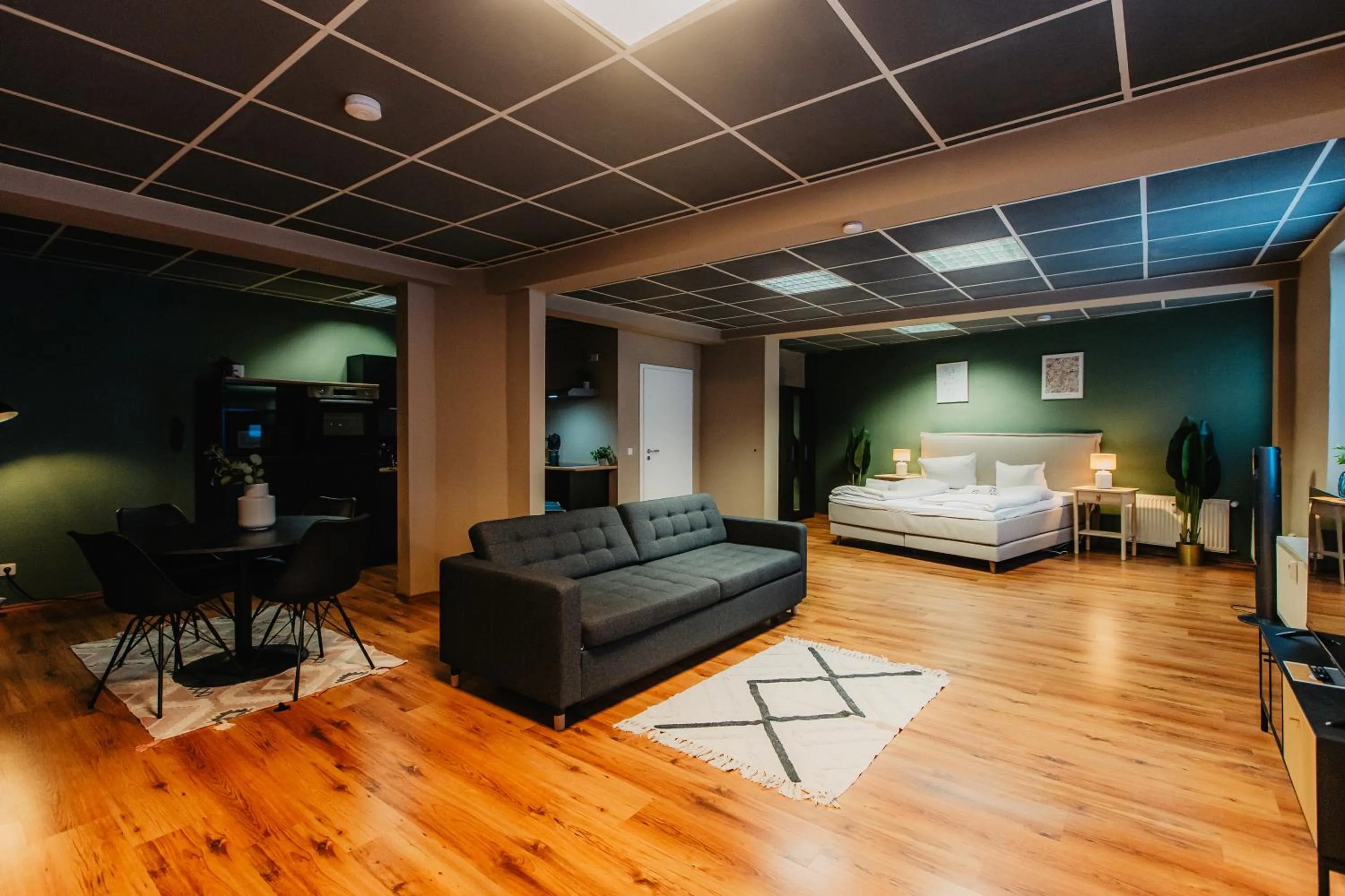 Living room, Bed in Luga Homes - Zoo