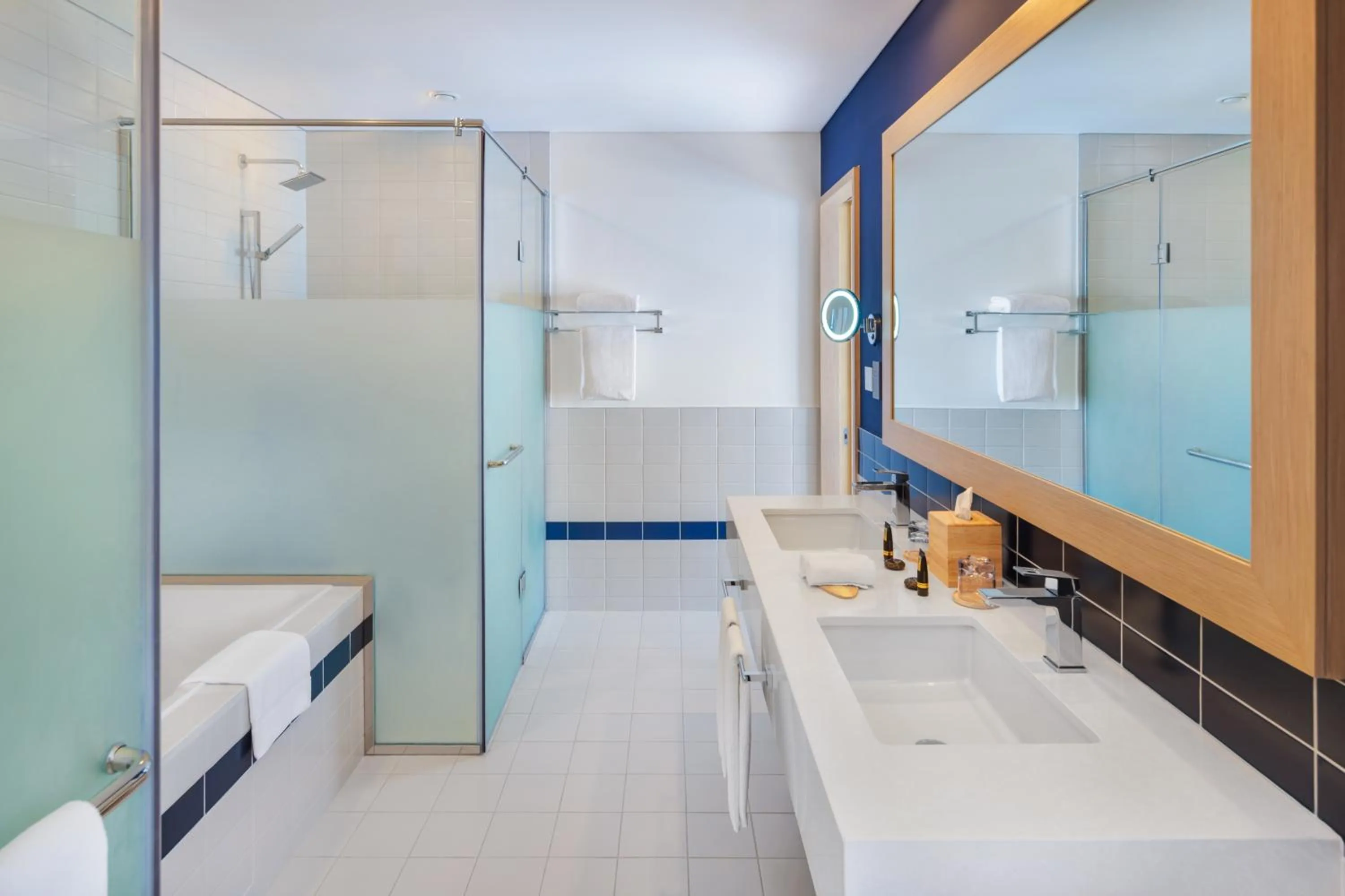 Shower in Vida Beach Resort Umm Al Quwain