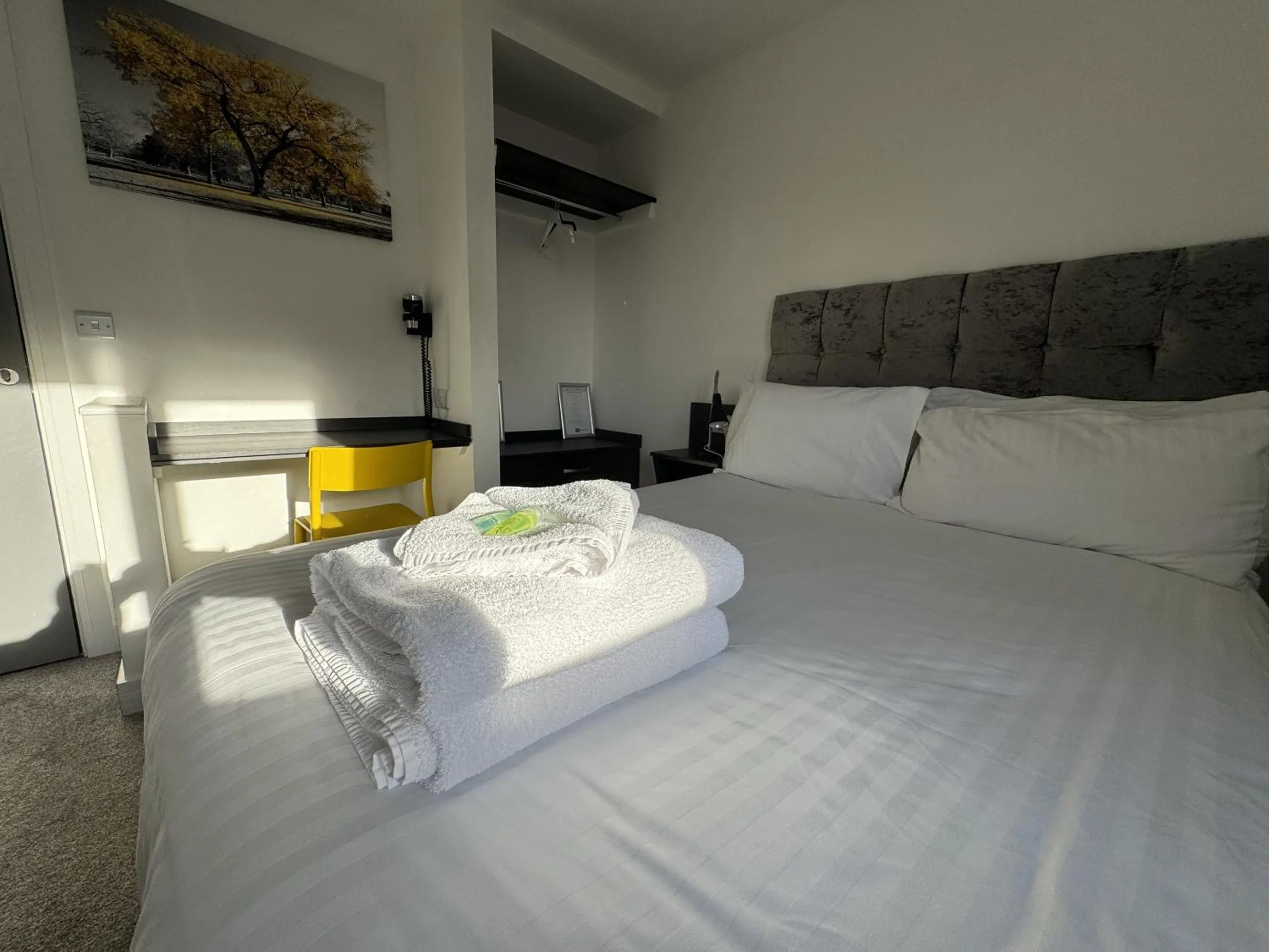 Bedroom, Bed in Paddington by Pureserviced