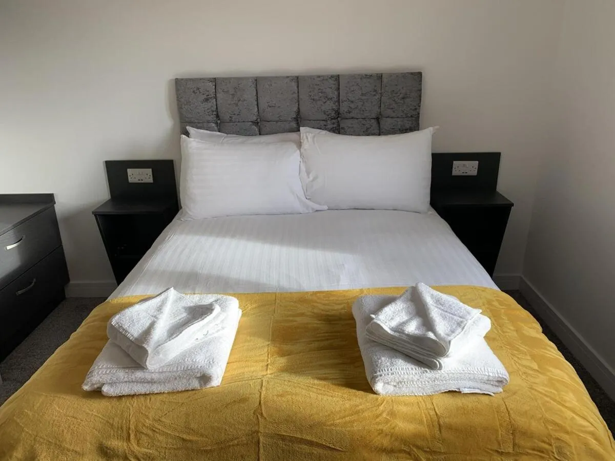 Other, Bed in Paddington by Pureserviced