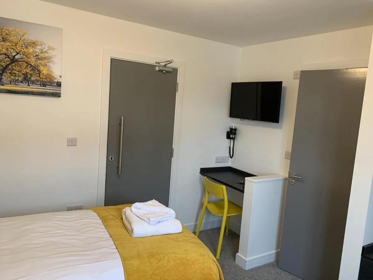 Other, Bed in Paddington by Pureserviced