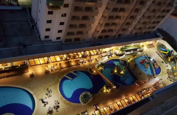Enjoy - Olimpia Park Resort - Em frente ao Park - Ap 1 Dorm