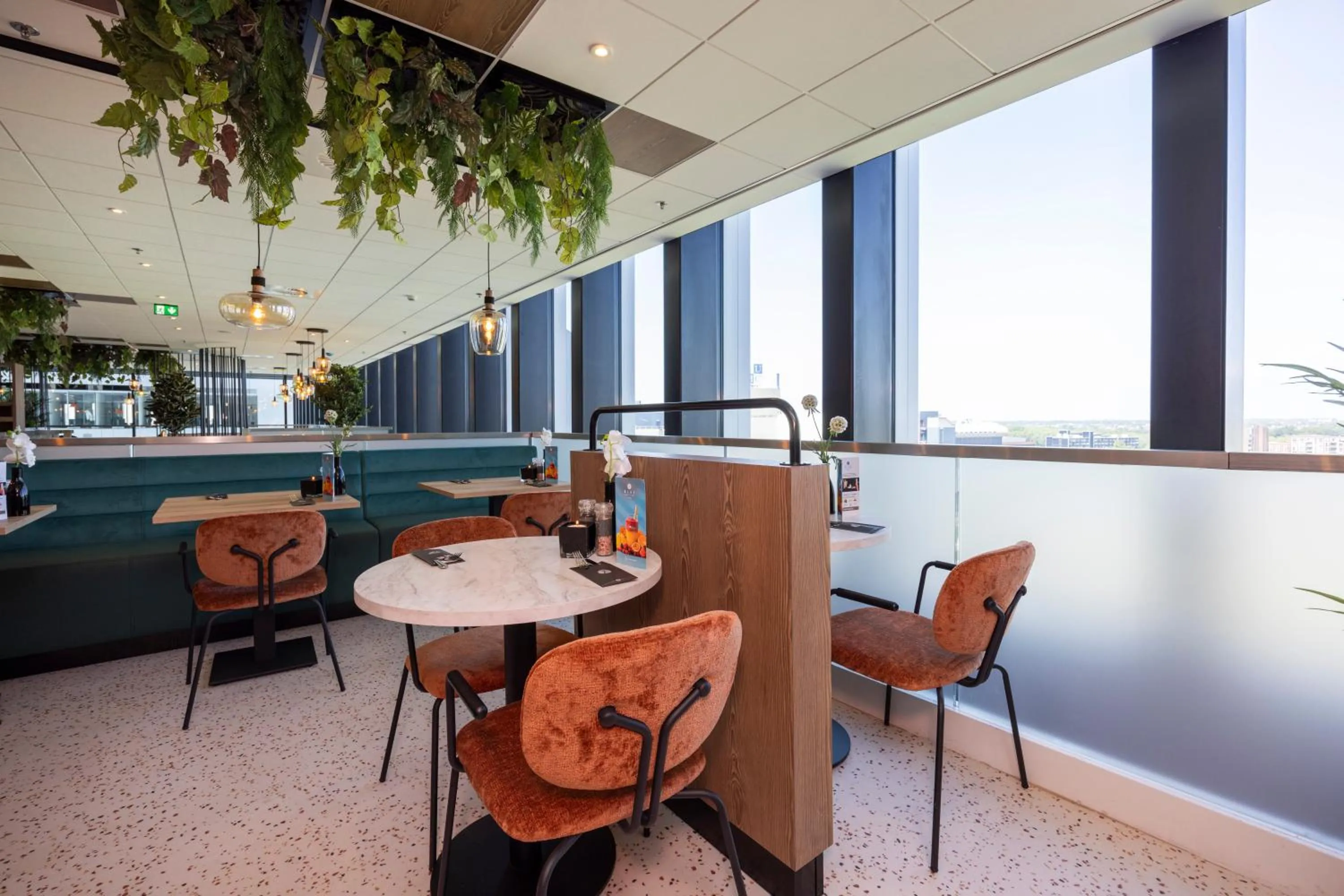 Restaurant/places to eat in Fletcher Wellness-Hotel Leiden