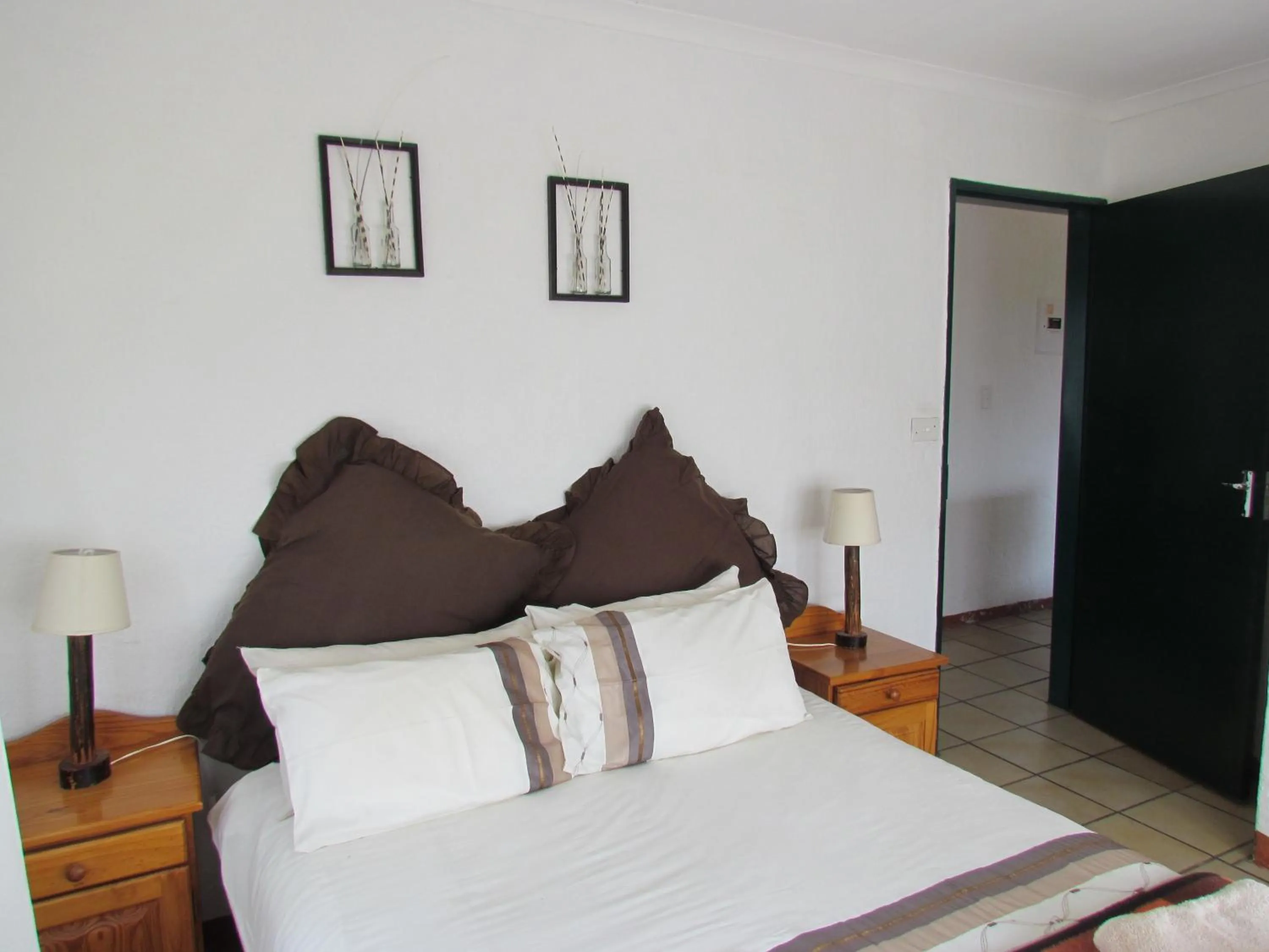 Bedroom, Bed in Pumula Guest Farm