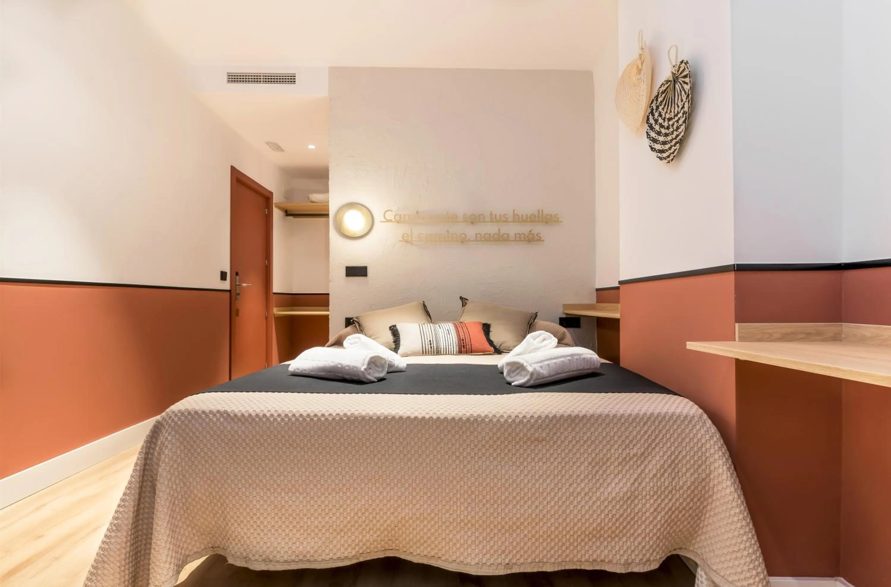 Photo of the whole room, Bed in Cálamo Guesthouse