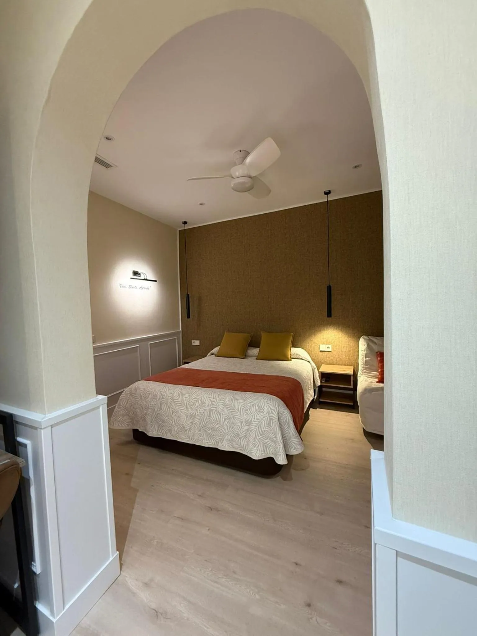 Photo of the whole room, Bed in Cálamo Guesthouse