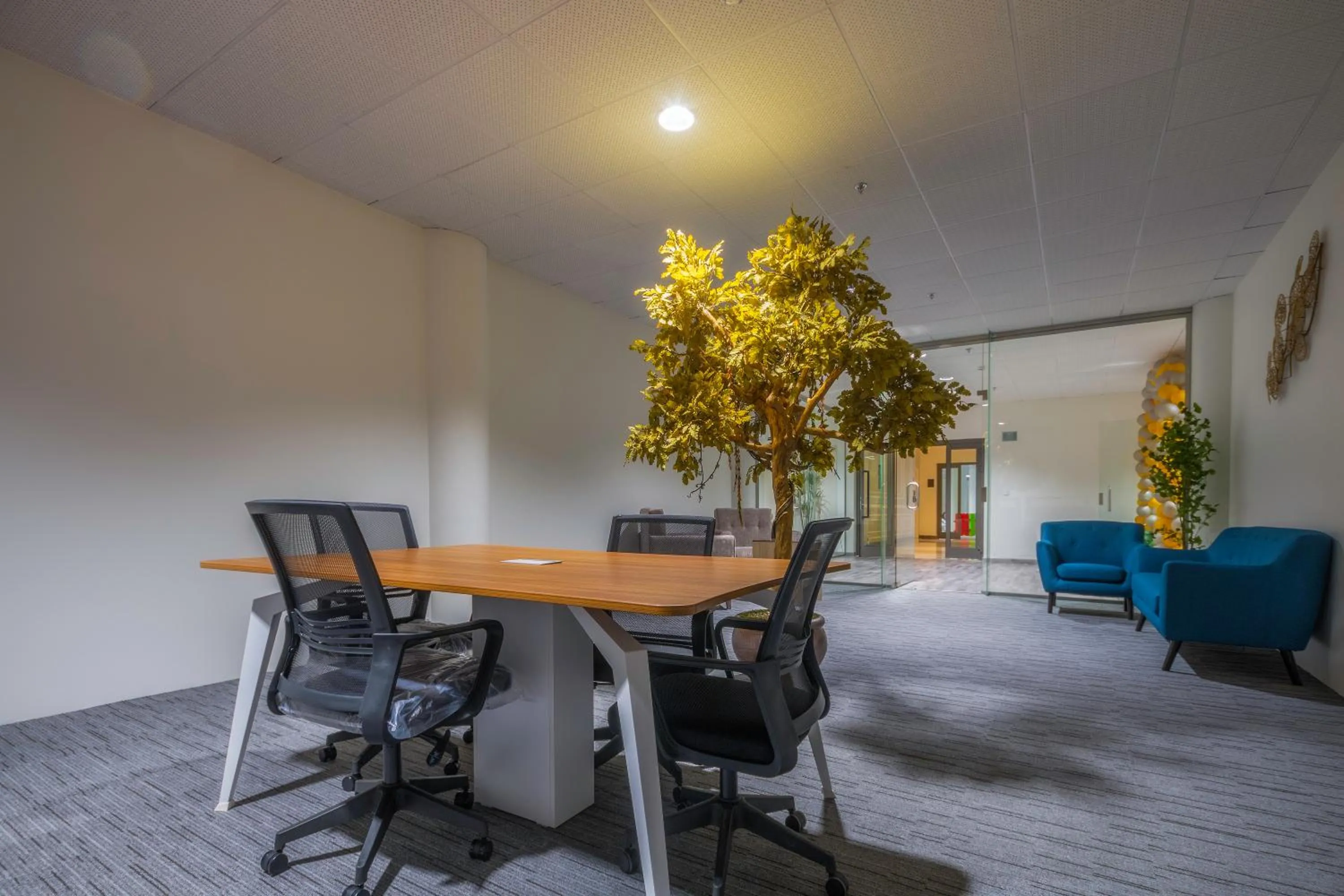 Business facilities in The Address Palace Apartments