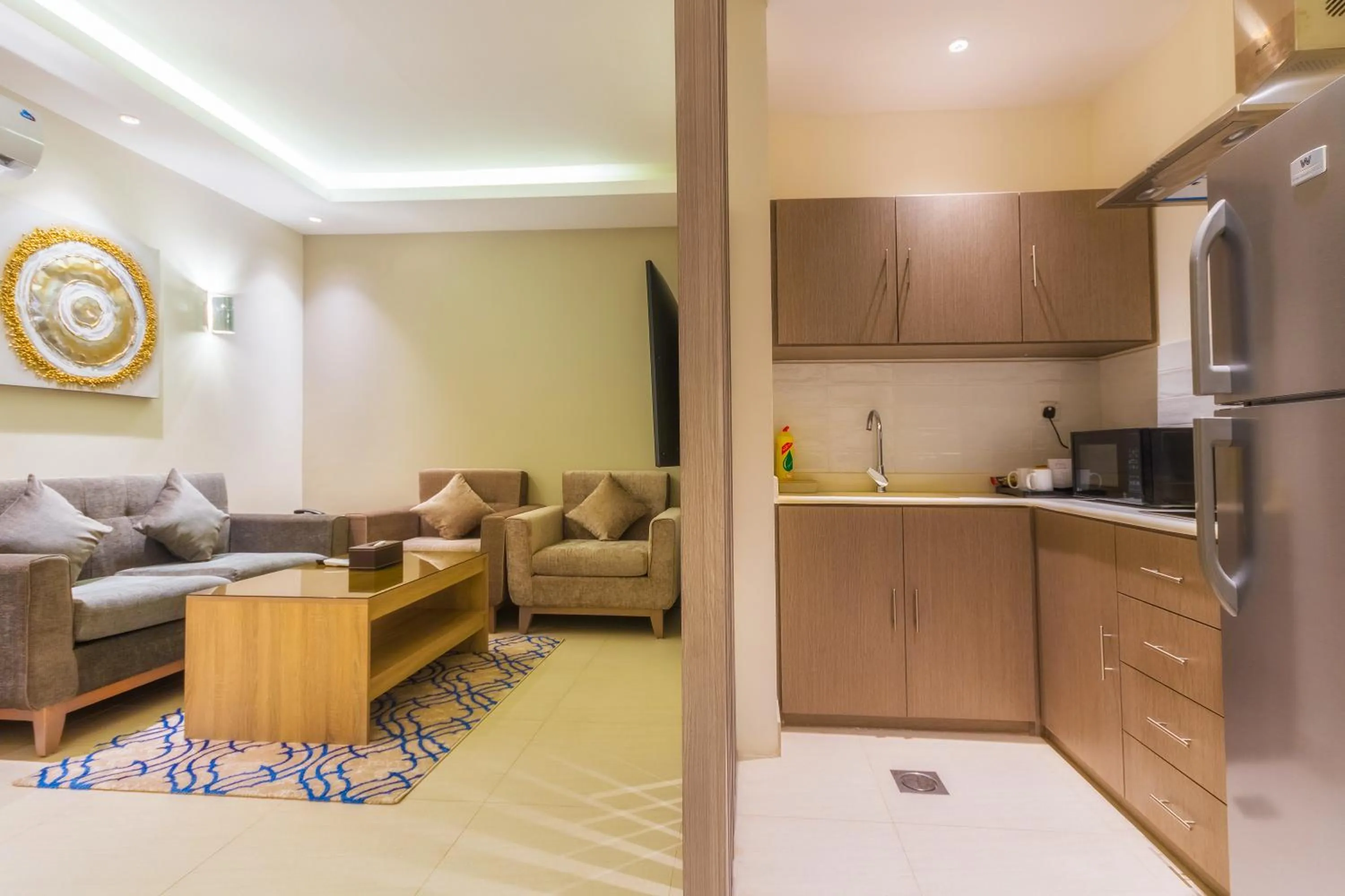 Kitchen or kitchenette in The Address Palace Apartments