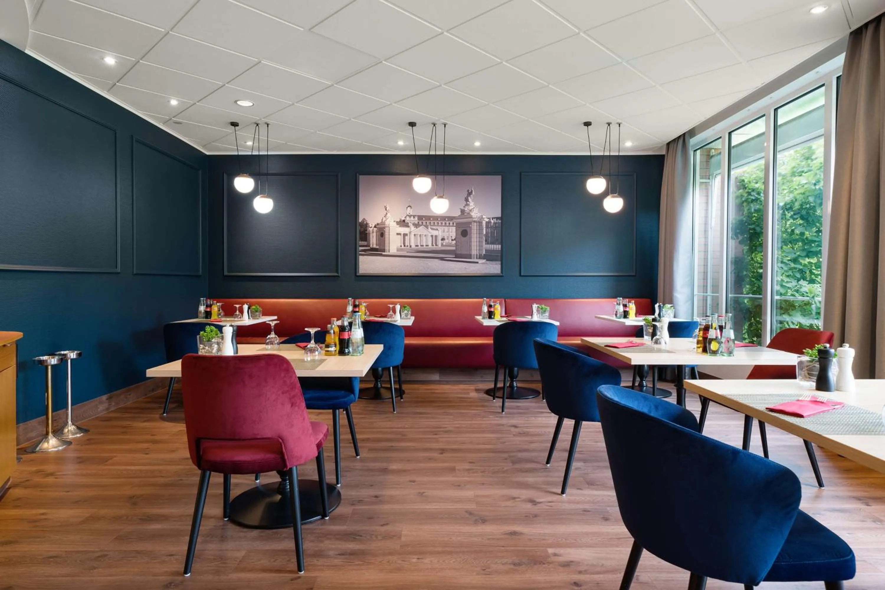 Restaurant/places to eat in Radisson Blu Hotel Karlsruhe