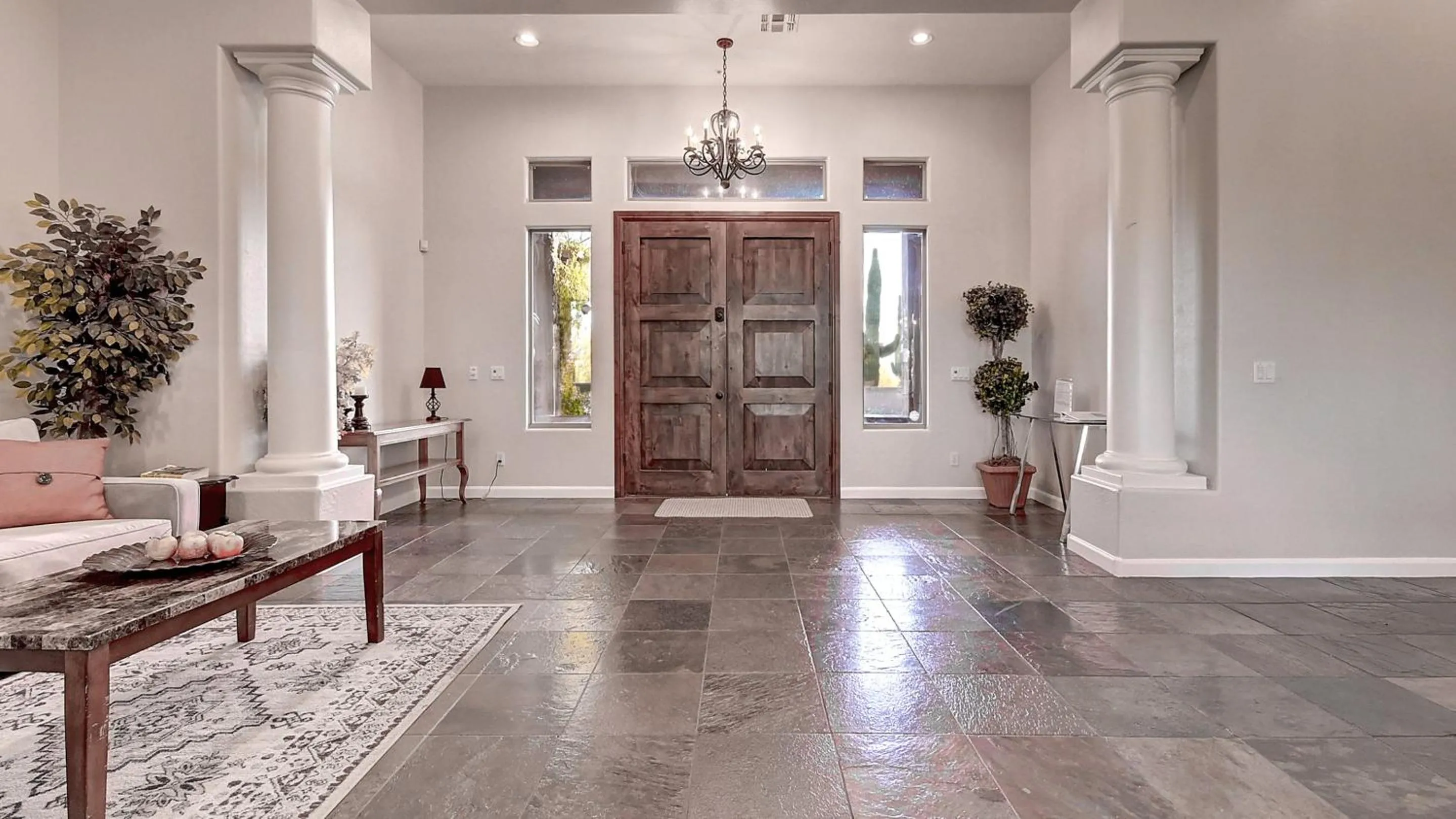 Custom Home 2 ACRES True Indoor-Outdoor Living