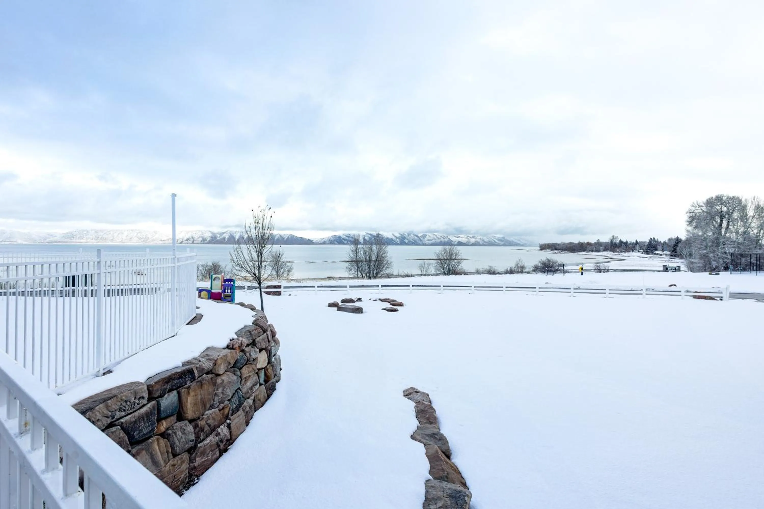 Garden City Condo with Pool Access by Bear Lake!