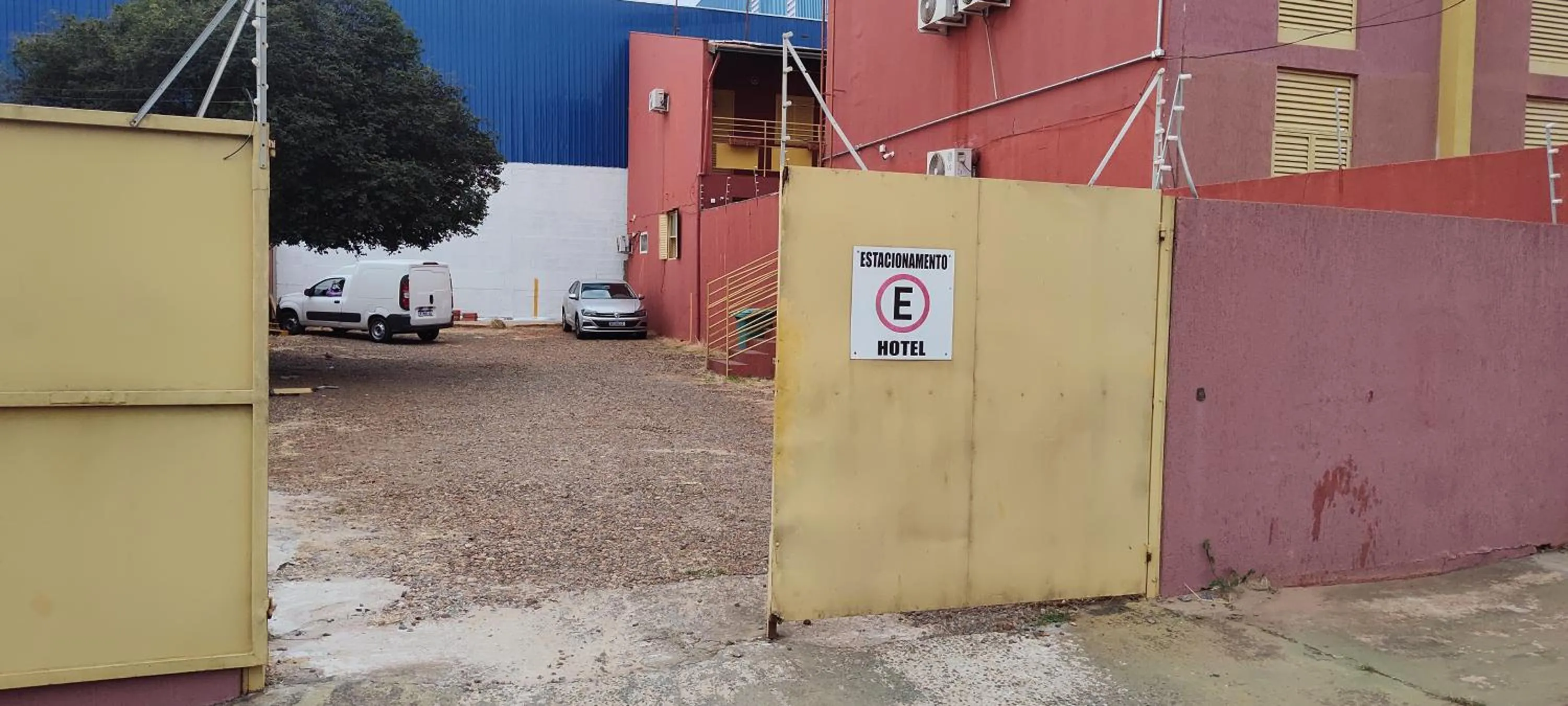 Parking in Hotel Sta Mônica Marília