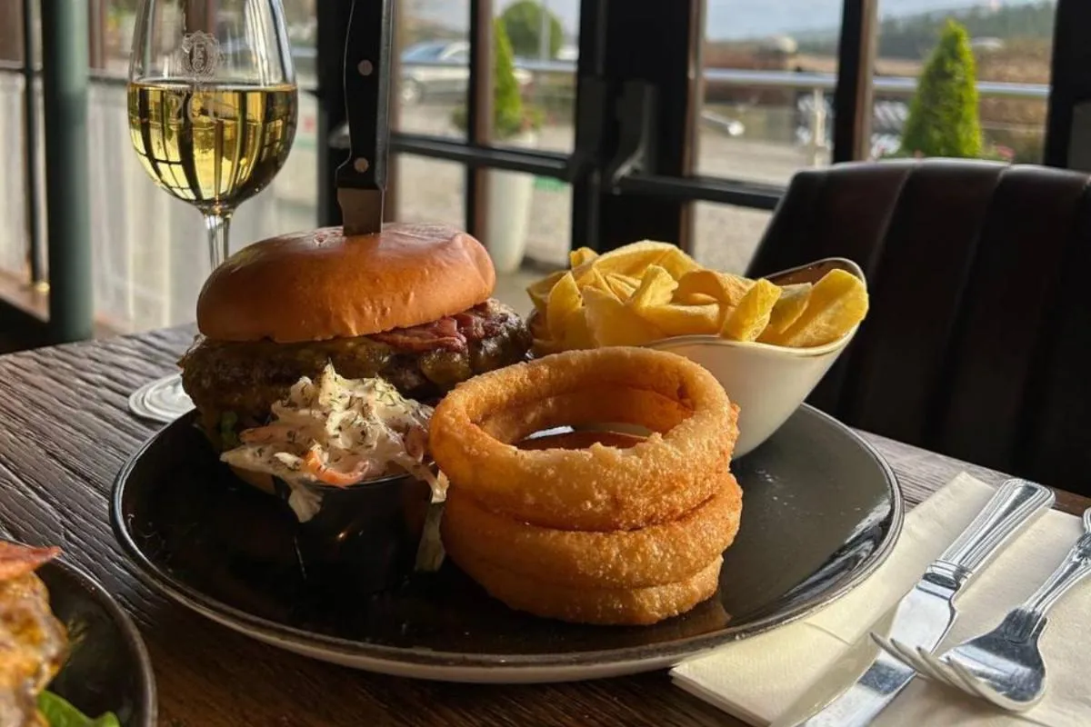 Restaurant/places to eat in An Chúirt Hotel, Gweedore, Donegal