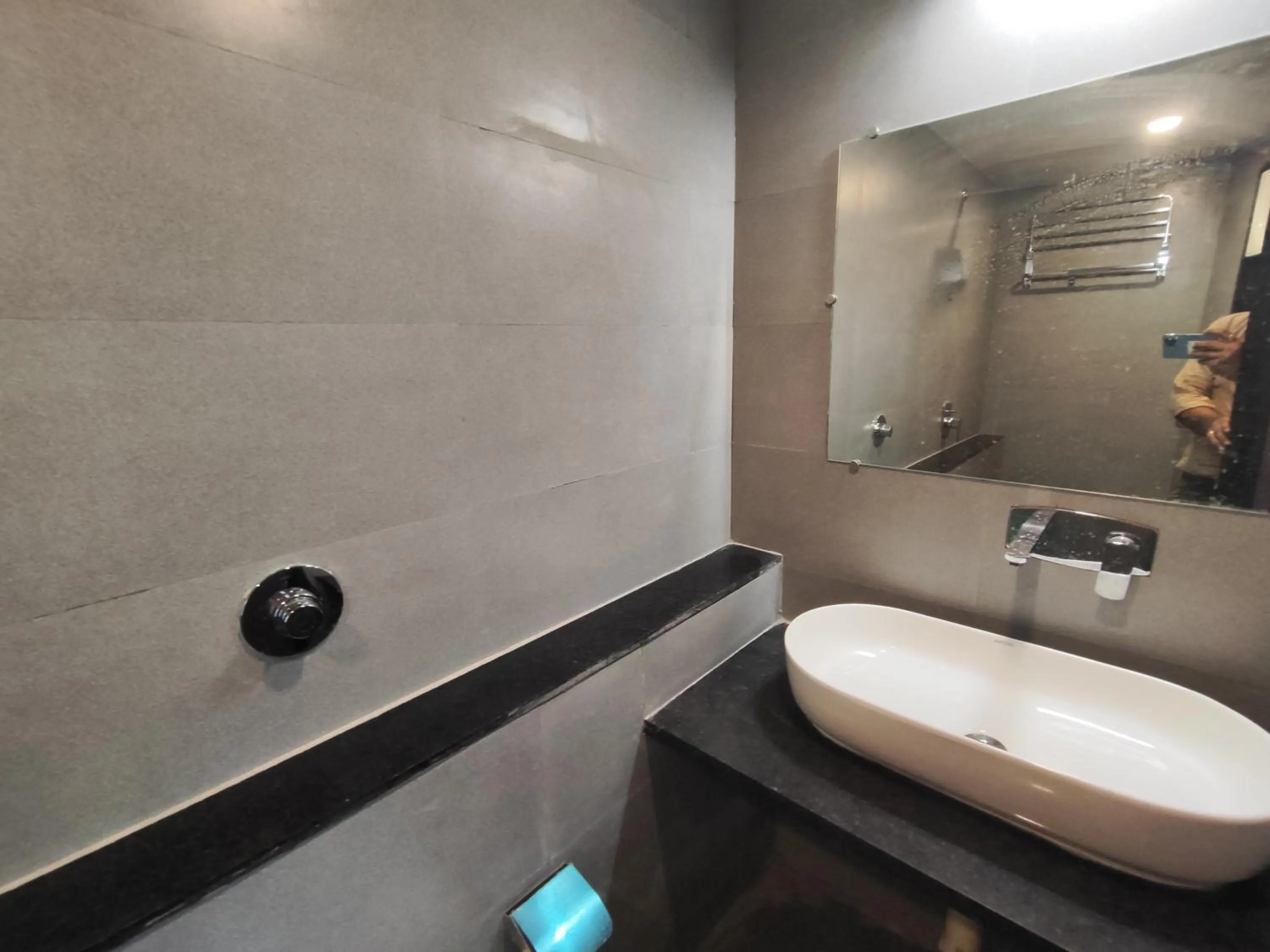 Bathroom in Hotel Always Welcome by SAH