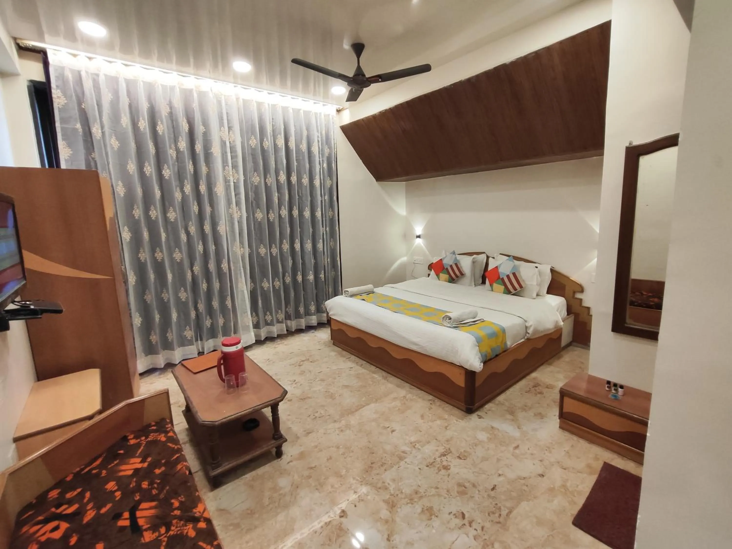 Bed in Hotel Always Welcome by SAH